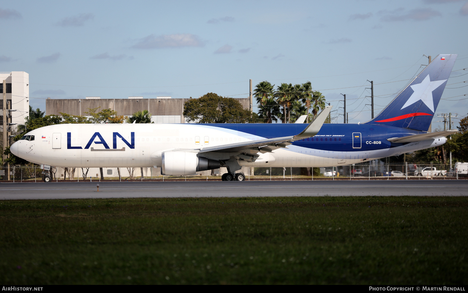 Aircraft Photo of CC-BDB | Boeing 767-316/ER(BCF) | LAN Airlines - Línea Aérea Nacional | AirHistory.net #680553