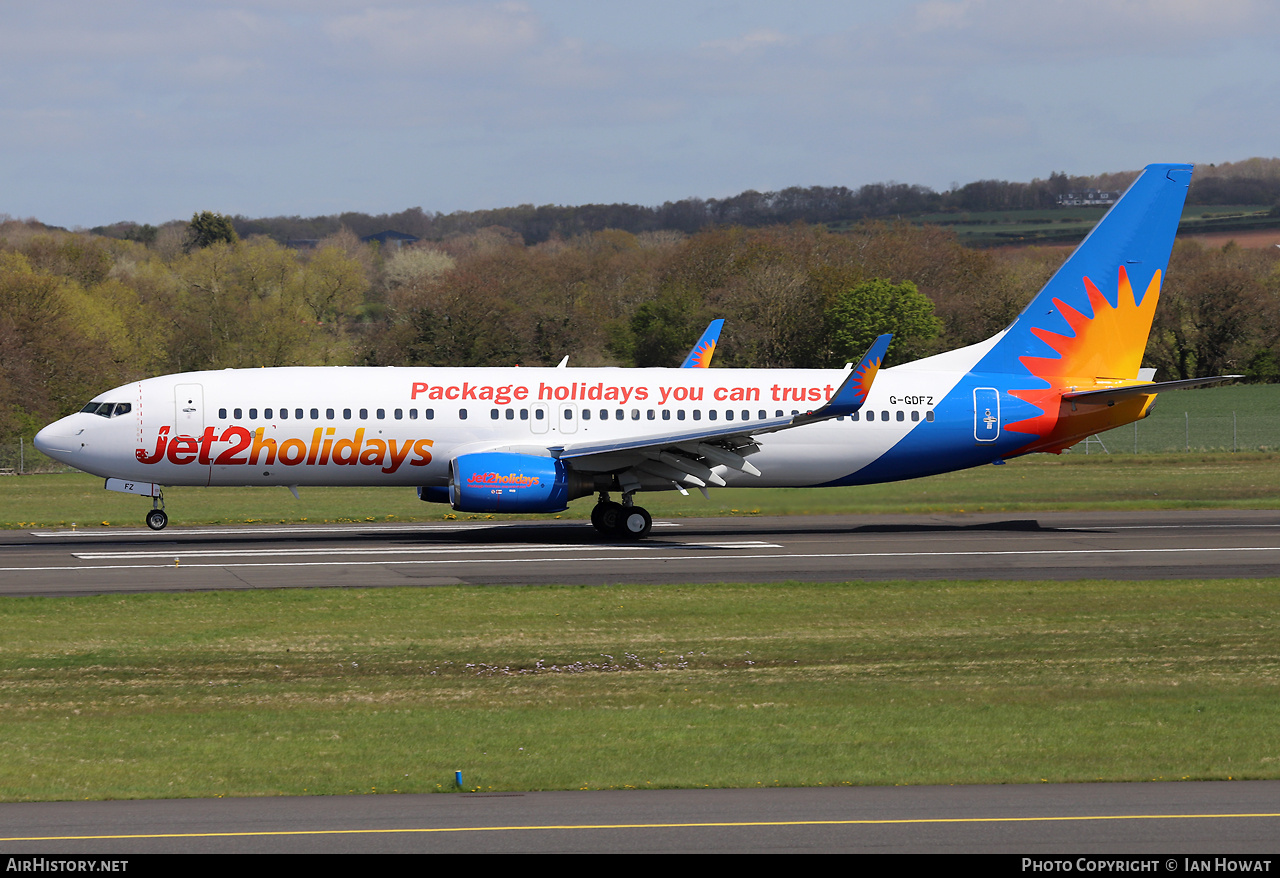 Aircraft Photo of G-GDFZ | Boeing 737-86Q | Jet2 Holidays | AirHistory.net #680635