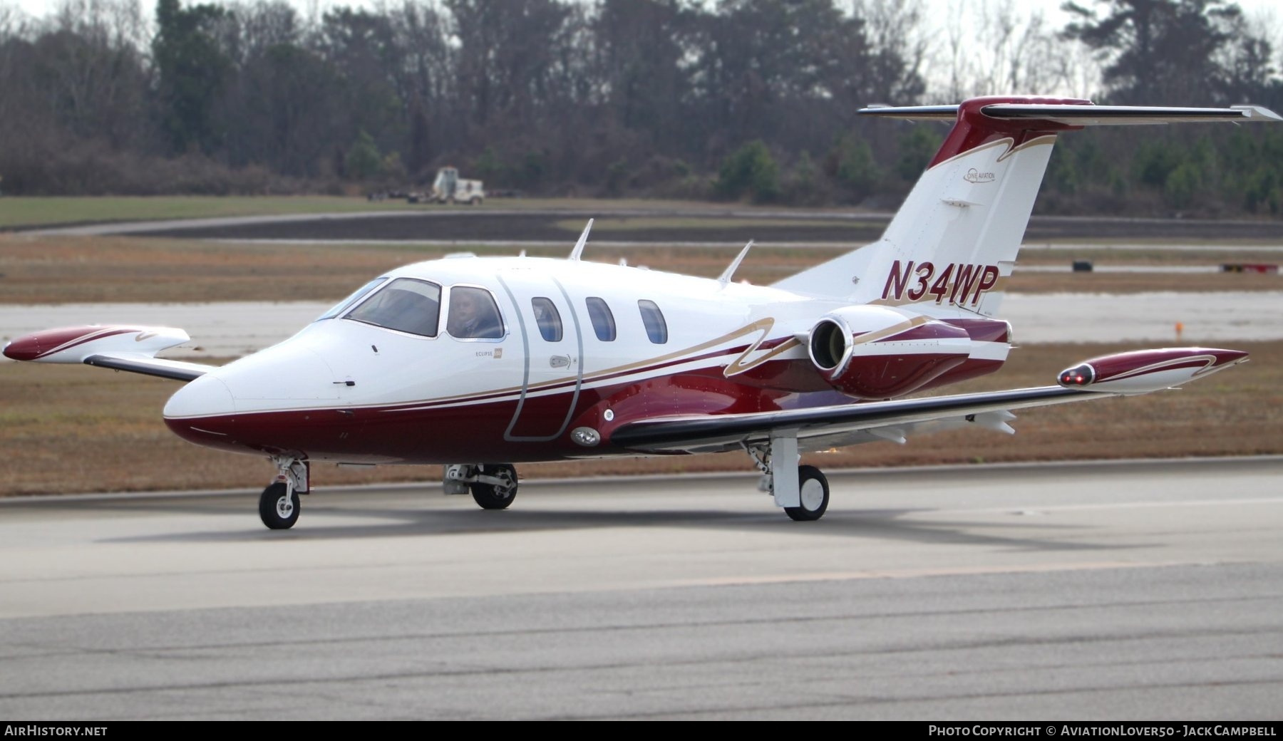 Aircraft Photo of N34WP | Eclipse 550 (EA550) | AirHistory.net #680750
