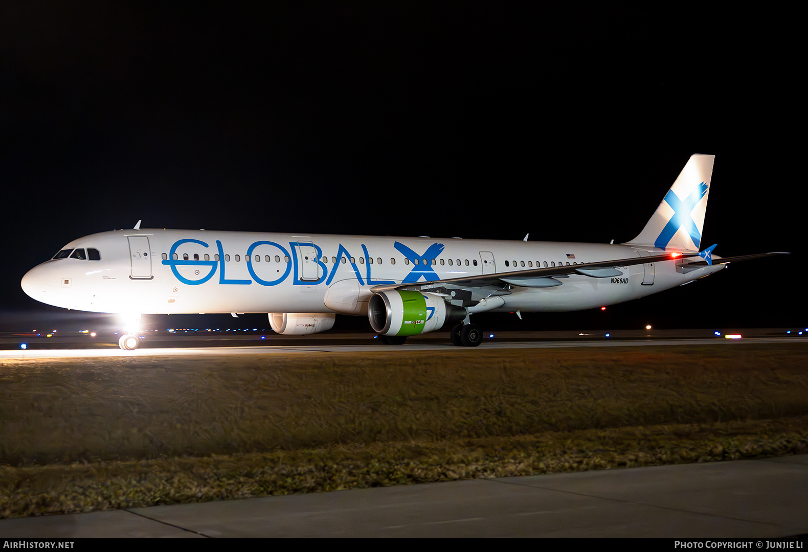 Aircraft Photo of N966AD | Airbus A321-211 | GlobalX | AirHistory.net #680796