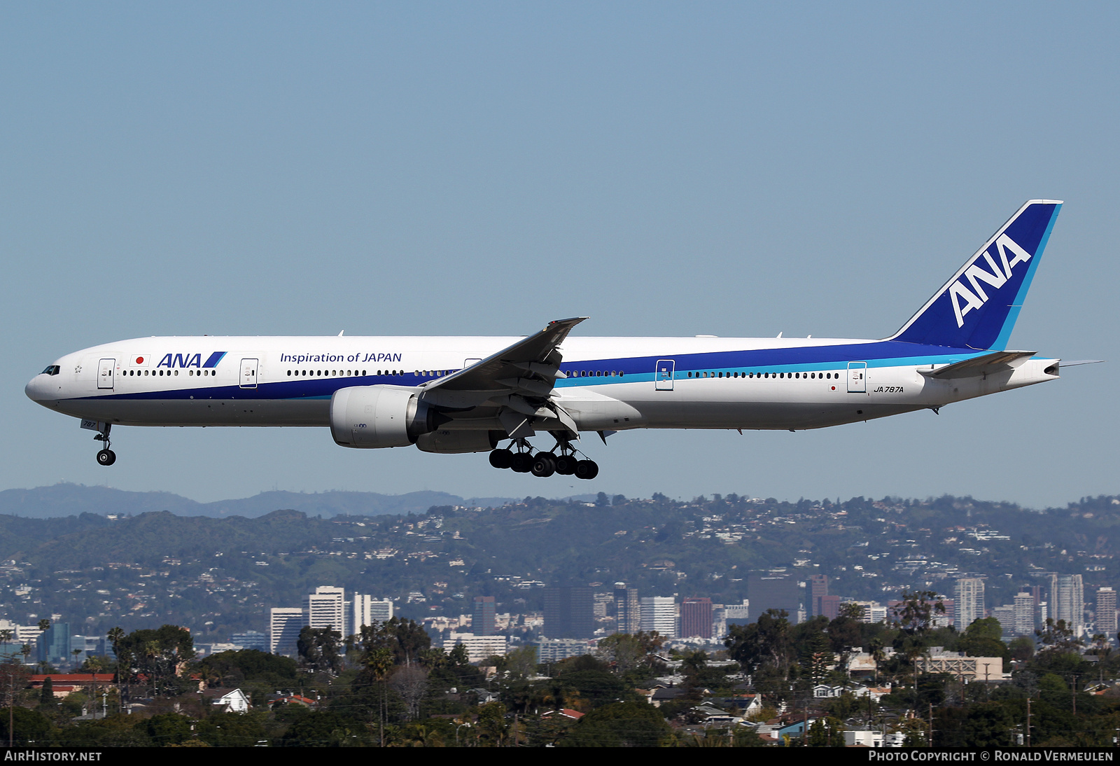 Aircraft Photo of JA787A | Boeing 777-381/ER | All Nippon Airways - ANA | AirHistory.net #680858