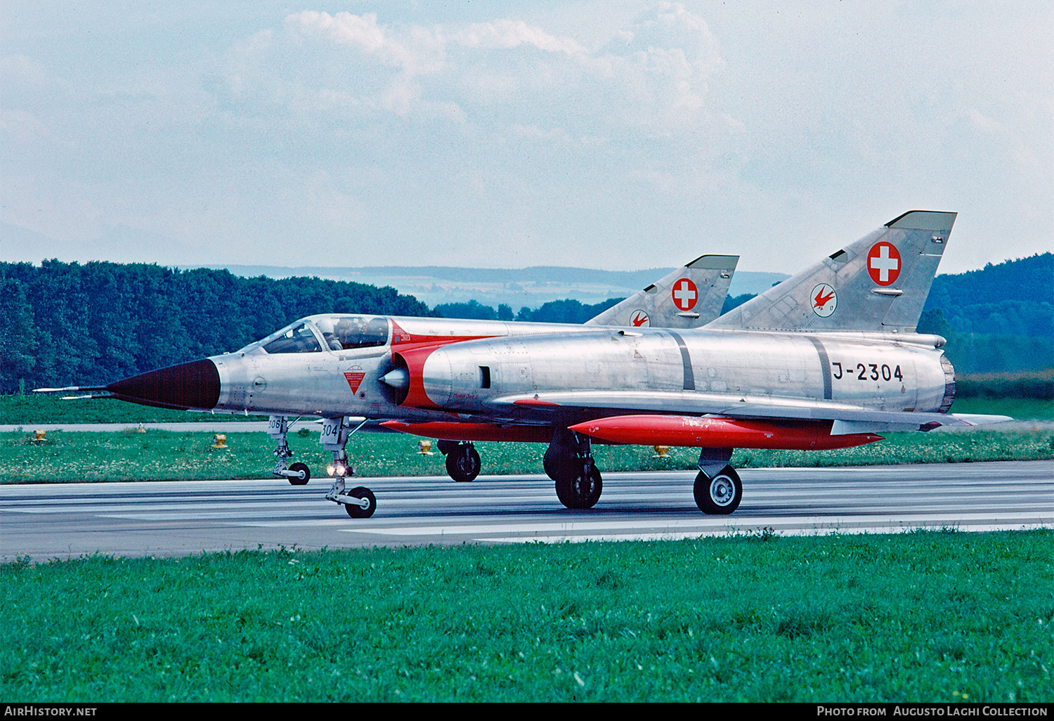 Aircraft Photo of J-2304 | Dassault Mirage IIIS | Switzerland - Air Force | AirHistory.net #680957