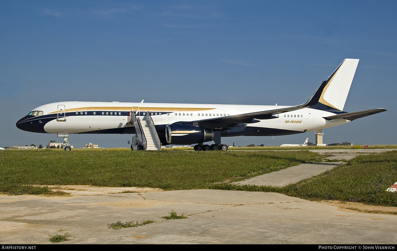 Aircraft Photo of M-RISE | Boeing 757-23N | AirHistory.net #680971
