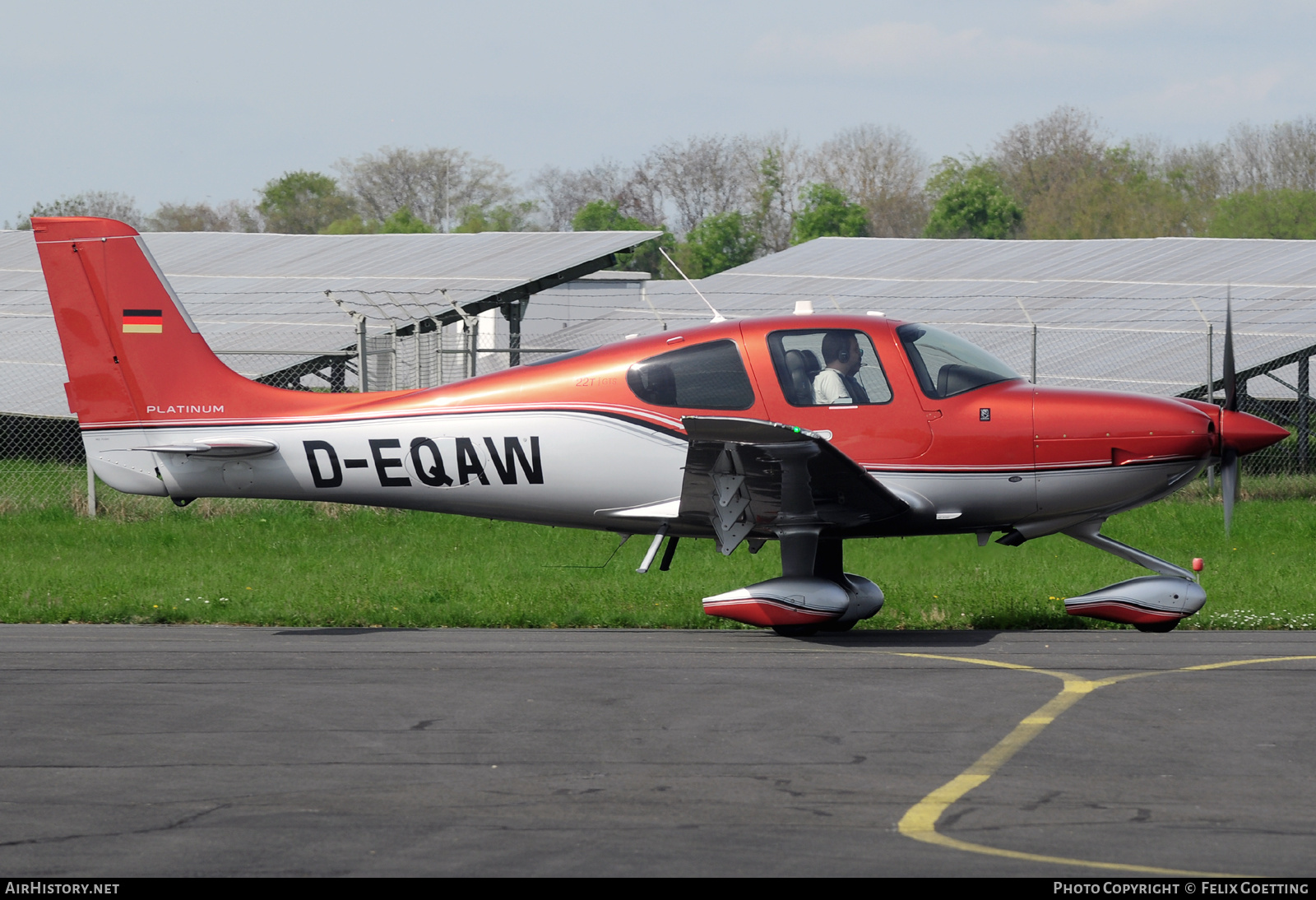 Aircraft Photo of D-EQAW | Cirrus SR-22T G6-GTS Platinum | AirHistory.net #680975