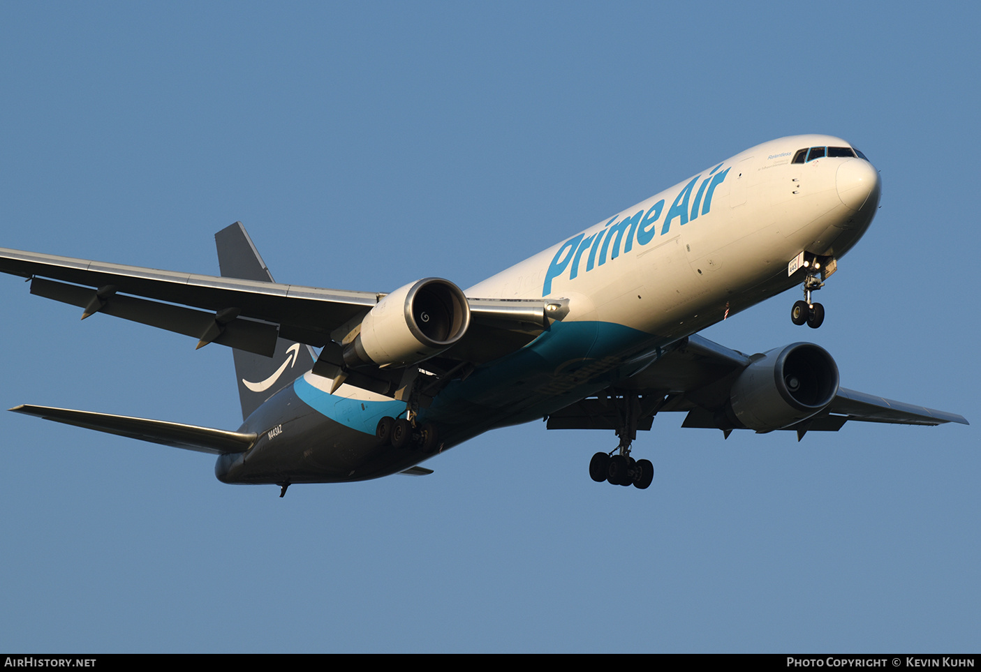 Aircraft Photo of N443AZ | Boeing 767-323/ER(BDSF) | Prime Air | AirHistory.net #680983