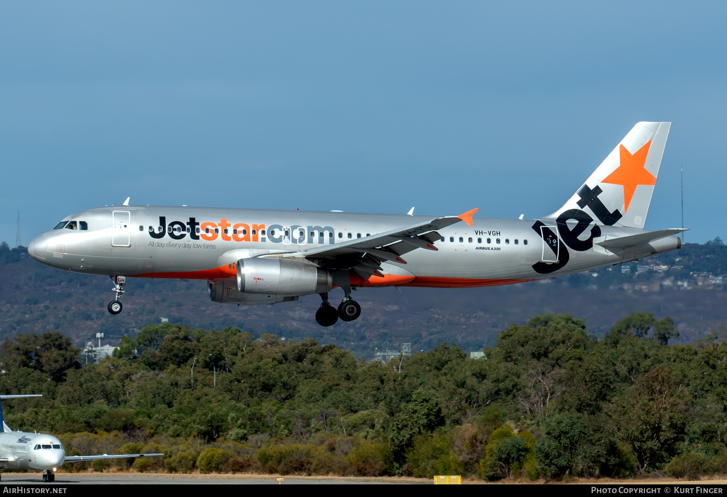Aircraft Photo of VH-VGH | Airbus A320-232 | Jetstar Airways | AirHistory.net #681049