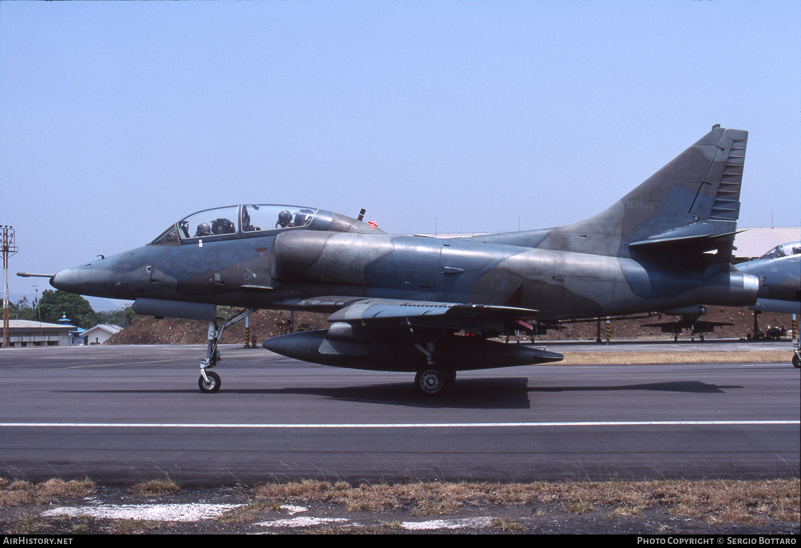 Aircraft Photo of TL-0416 | McDonnell Douglas TA-4H Skyhawk (Aa-it) | Indonesia - Air Force | AirHistory.net #681051