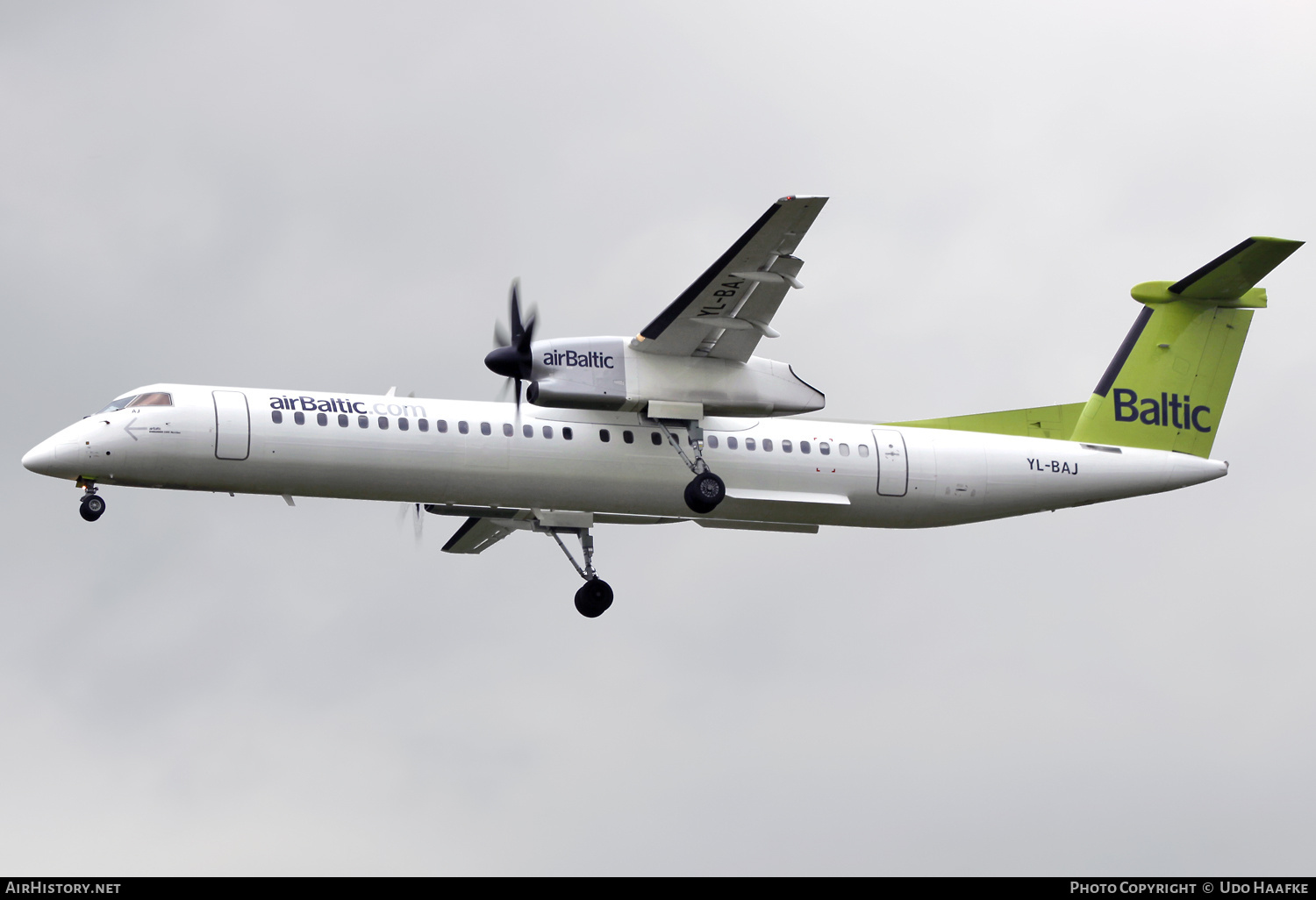 Aircraft Photo of YL-BAJ | Bombardier DHC-8-402 Dash 8 | AirBaltic | AirHistory.net #681100