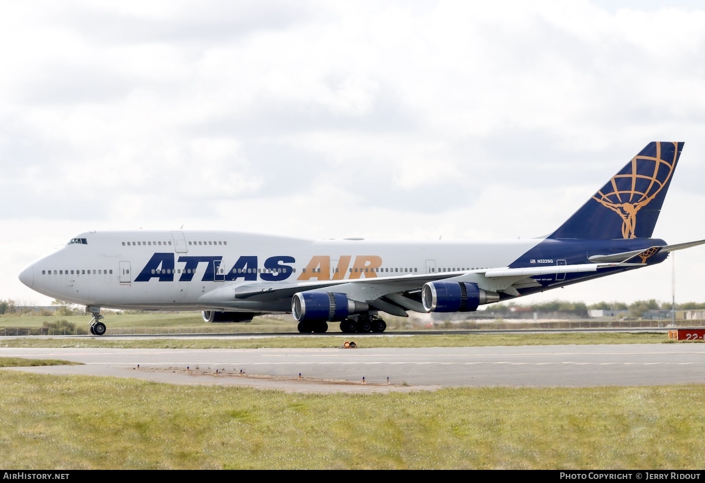 Aircraft Photo of N322SG | Boeing 747-481 | Atlas Air | AirHistory.net #681122