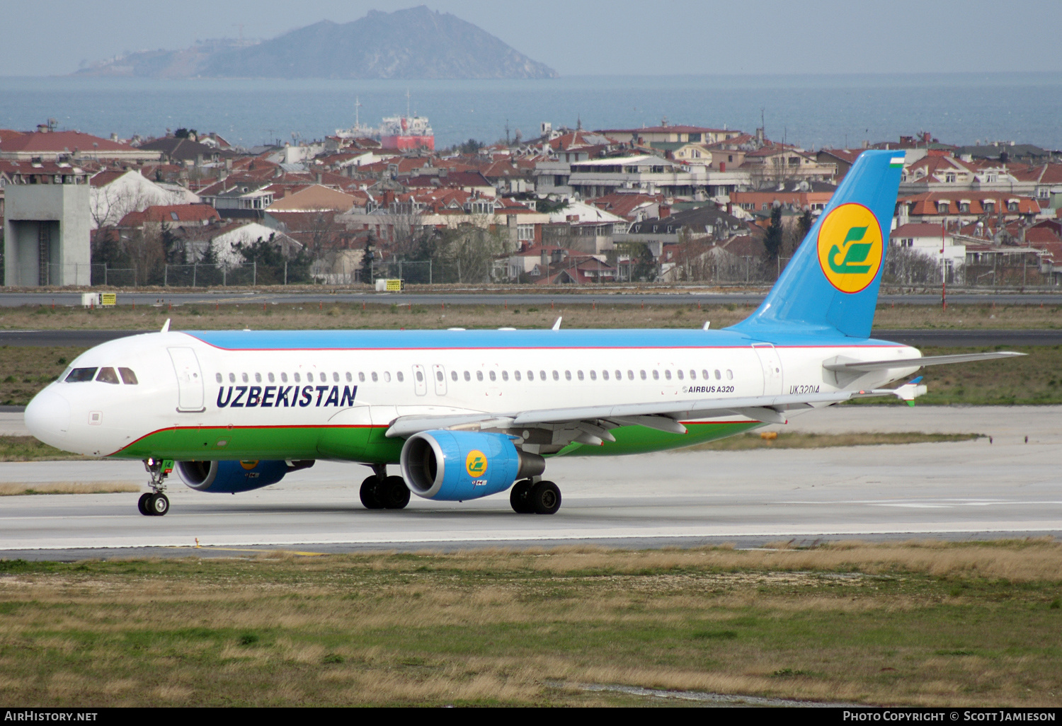 Aircraft Photo of UK32014 | Airbus A320-214 | Uzbekistan Airways | AirHistory.net #681167