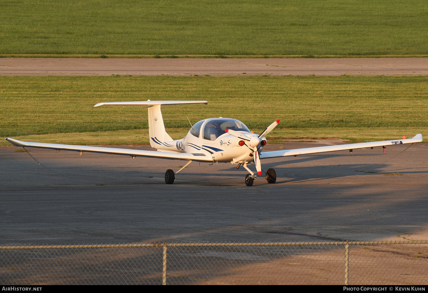 Aircraft Photo of N428DS | Diamond DA40 Diamond Star | AirHistory.net #681204