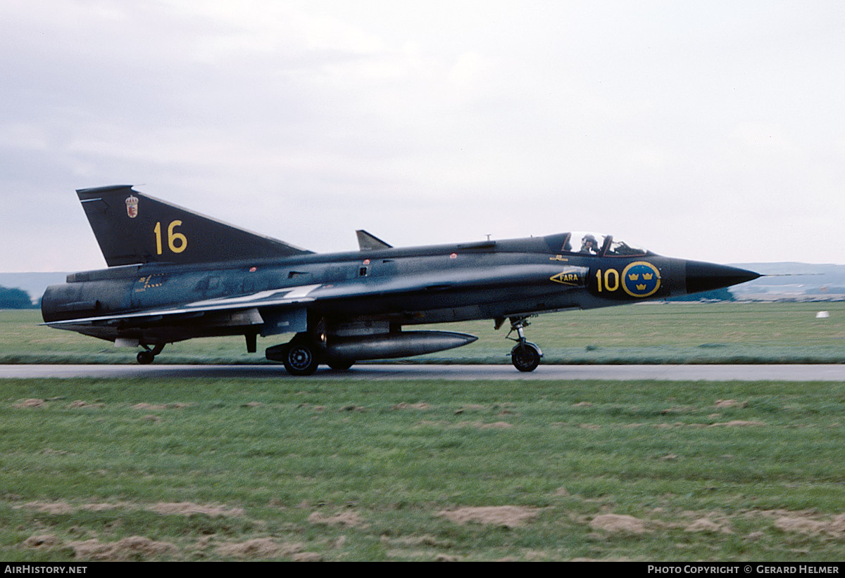 Aircraft Photo of 35495 | Saab J35F-1 Draken | Sweden - Air Force | AirHistory.net #681279