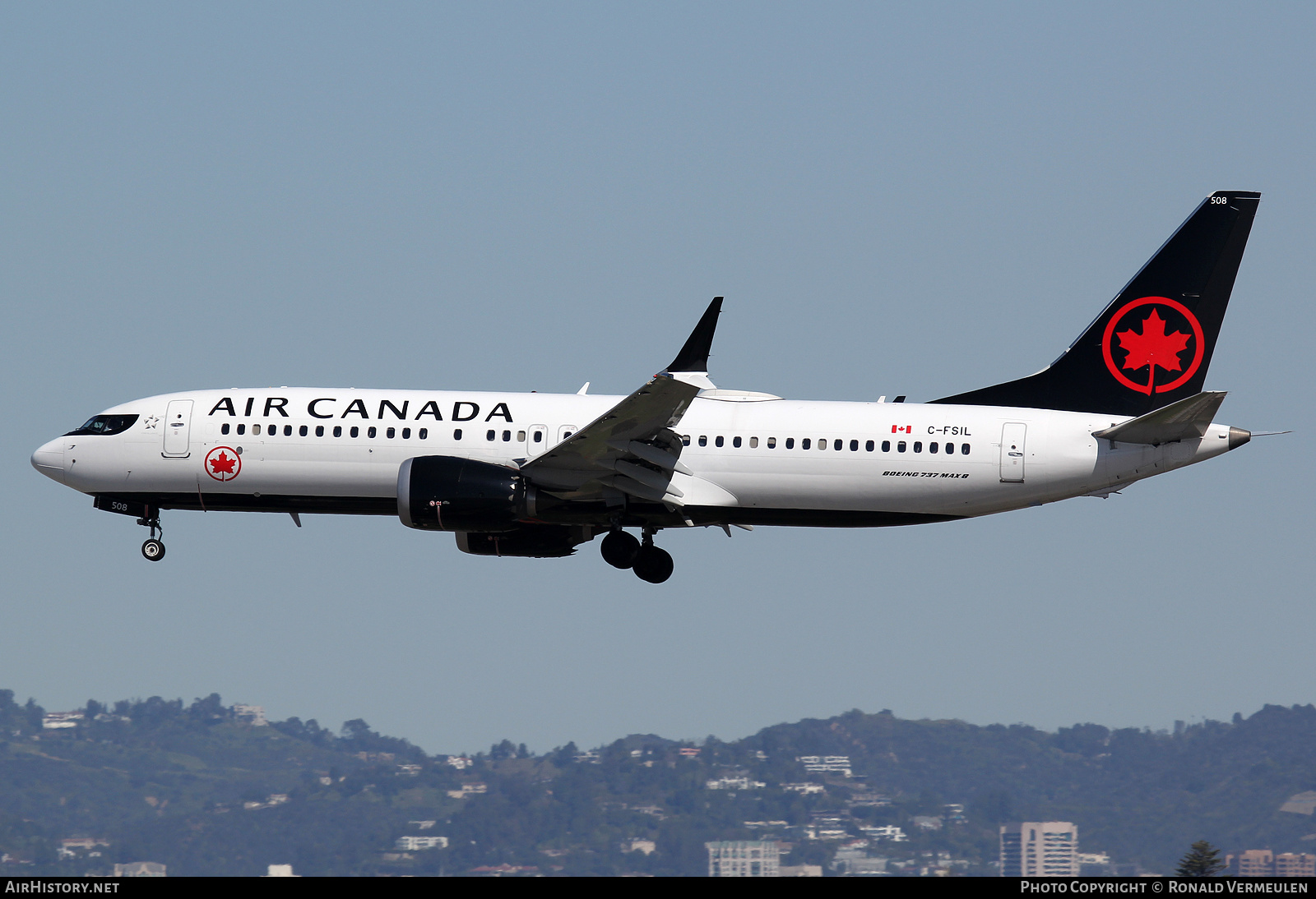 Aircraft Photo of C-FSIL | Boeing 737-8 Max 8 | Air Canada | AirHistory.net #681359
