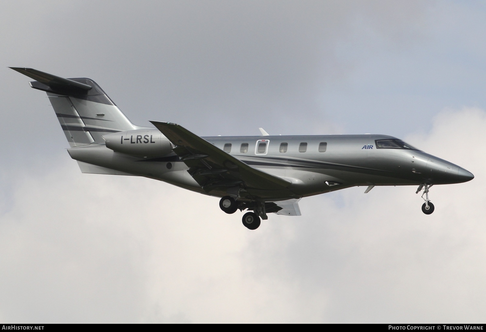 Aircraft Photo of I-LRSL | Pilatus PC-24 | AirHistory.net #681404