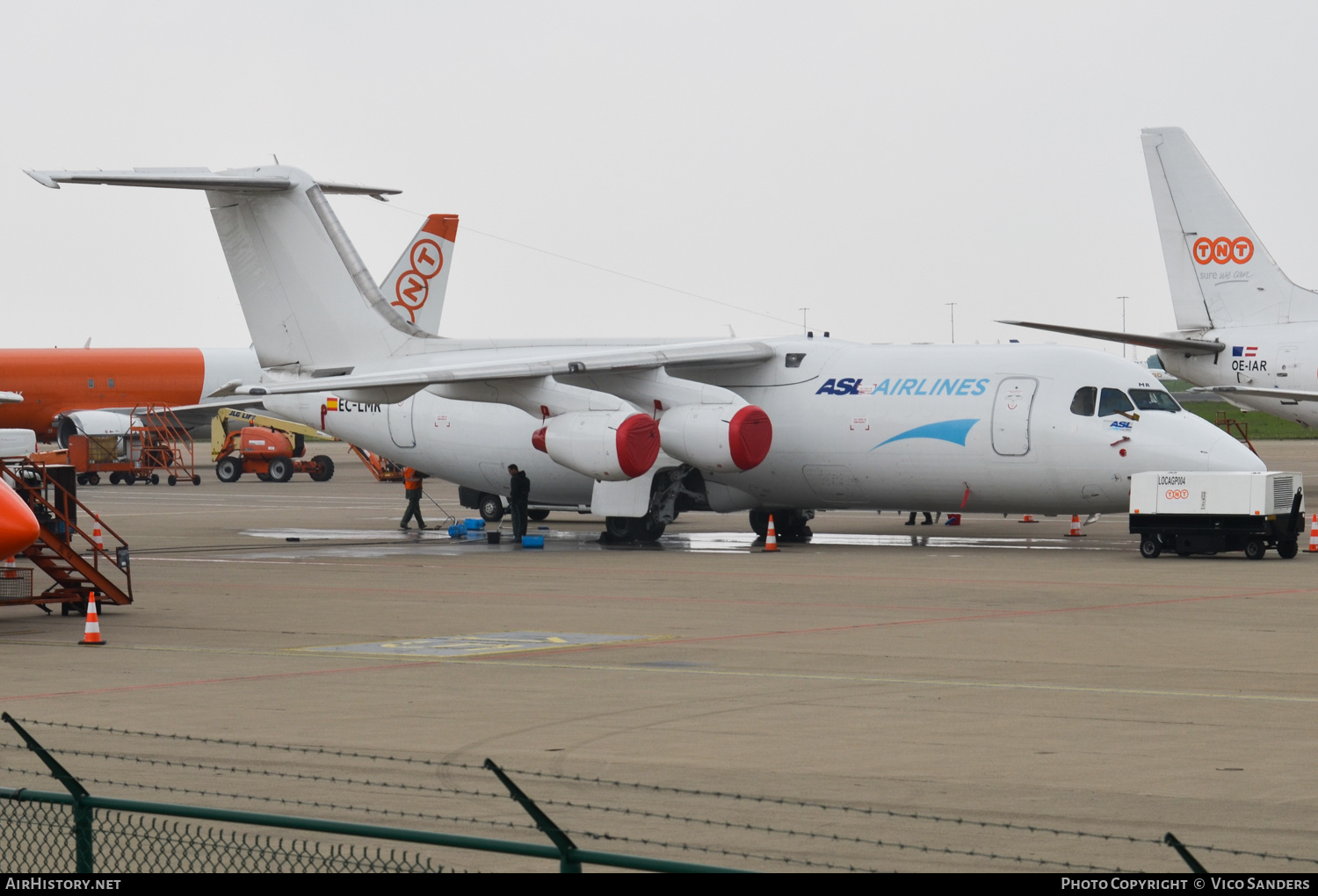 Aircraft Photo of EC-LMR | British Aerospace BAe-146-300 | ASL Airlines | AirHistory.net #681447