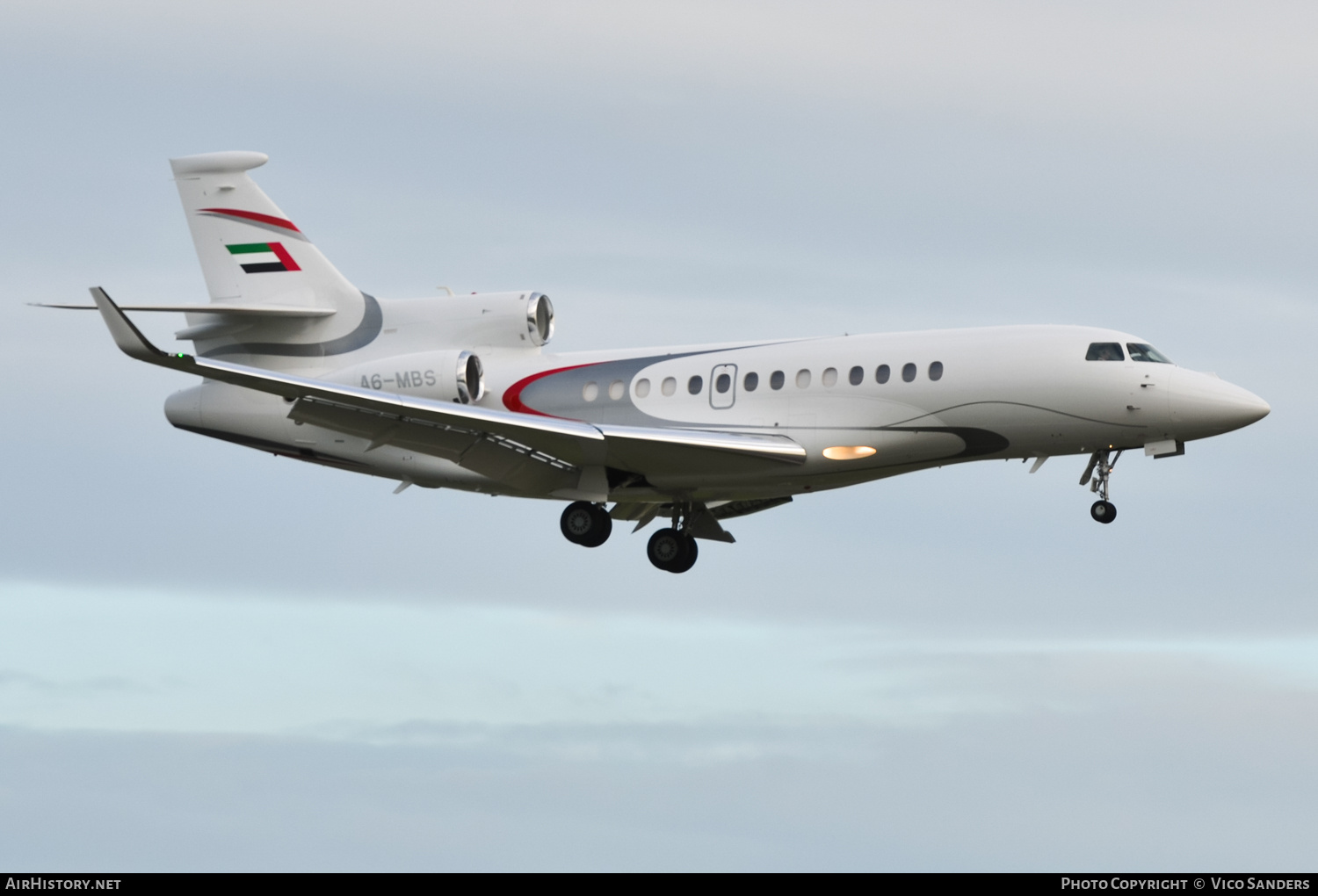 Aircraft Photo of A6-MBS | Dassault Falcon 7X | AirHistory.net #681463