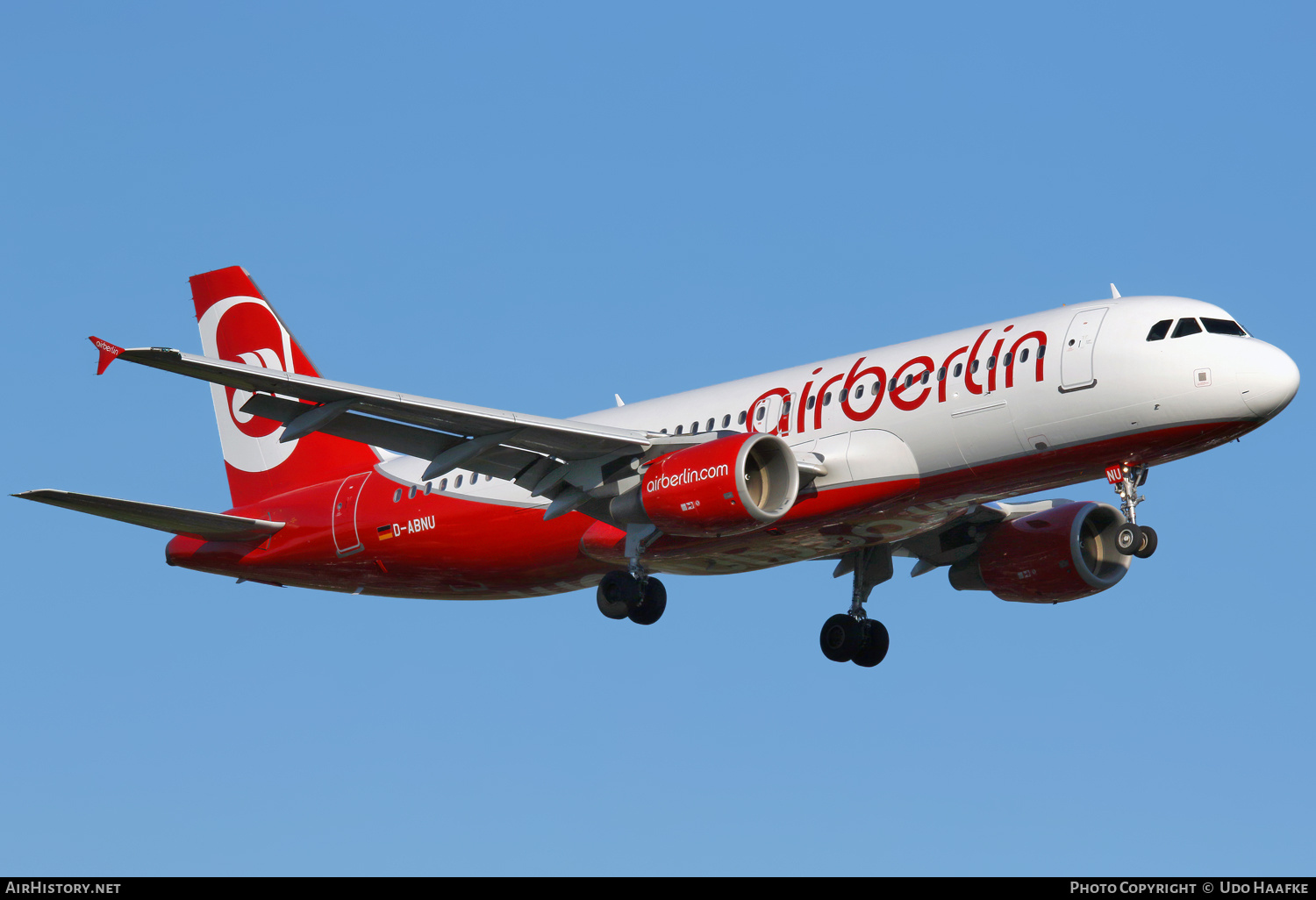 Aircraft Photo of D-ABNU | Airbus A320-214 | Air Berlin | AirHistory.net #681489