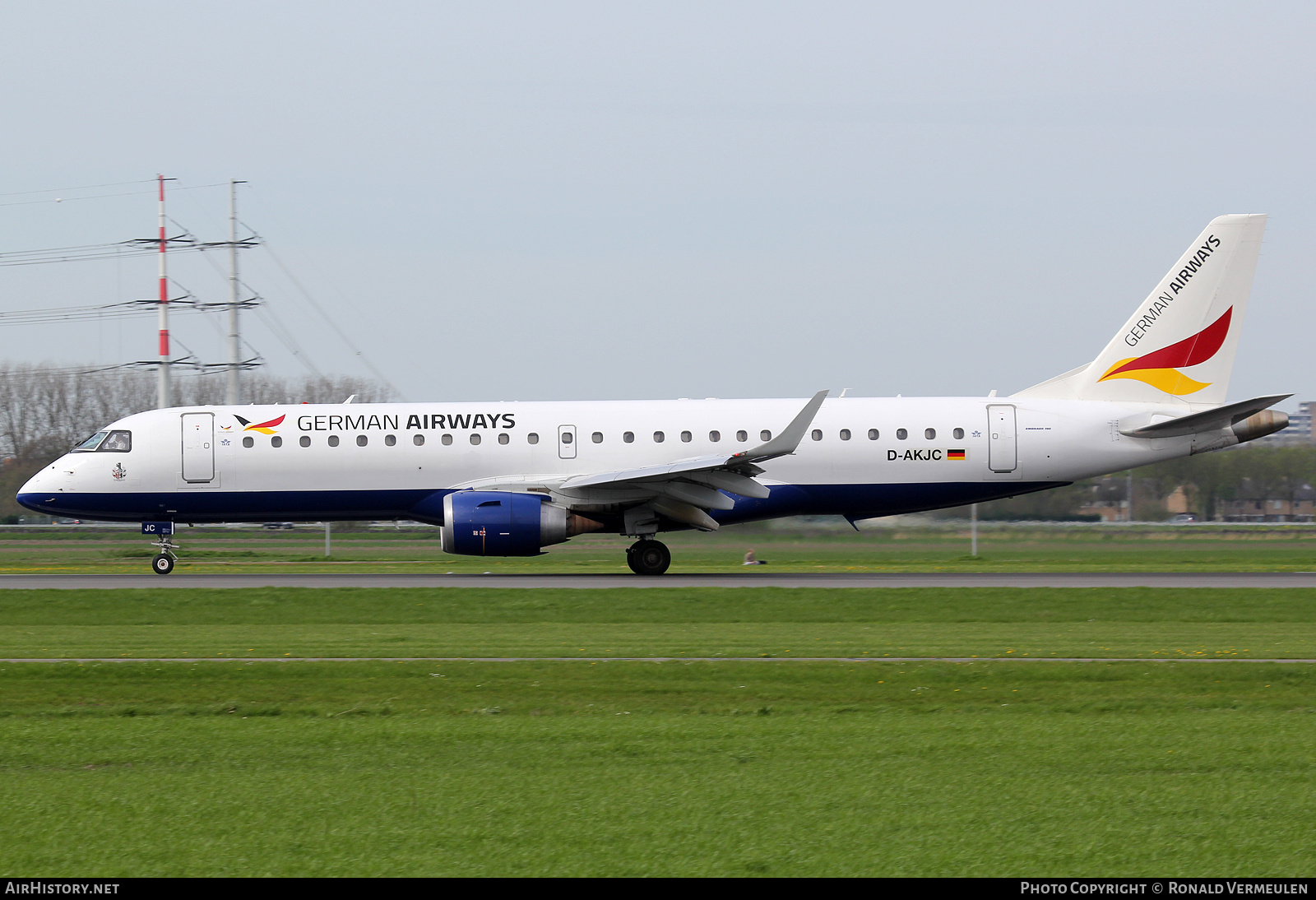 Aircraft Photo of D-AKJC | Embraer 195LR (ERJ-190-200LR) | German Airways | AirHistory.net #681523