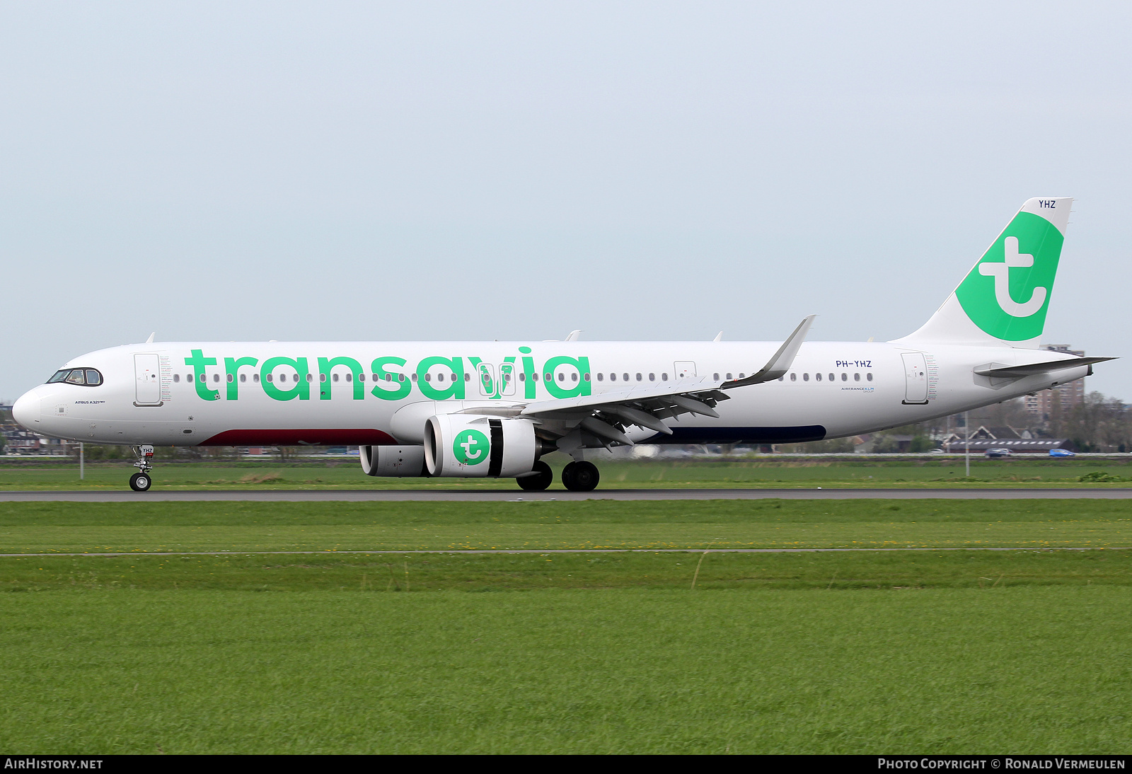 Aircraft Photo of PH-YHZ | Airbus A321-251NX | Transavia | AirHistory.net #681524