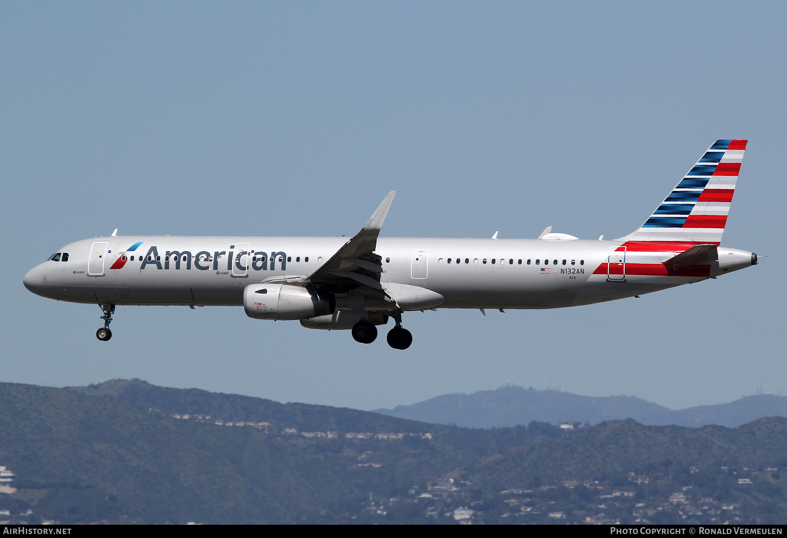 Aircraft Photo of N132AN | Airbus A321-231 | American Airlines | AirHistory.net #681540