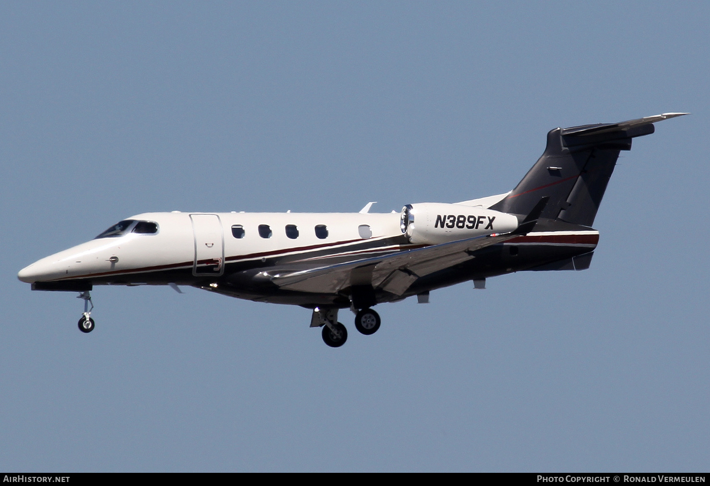 Aircraft Photo of N389FX | Embraer EMB-505 Phenom 300 | AirHistory.net #681607