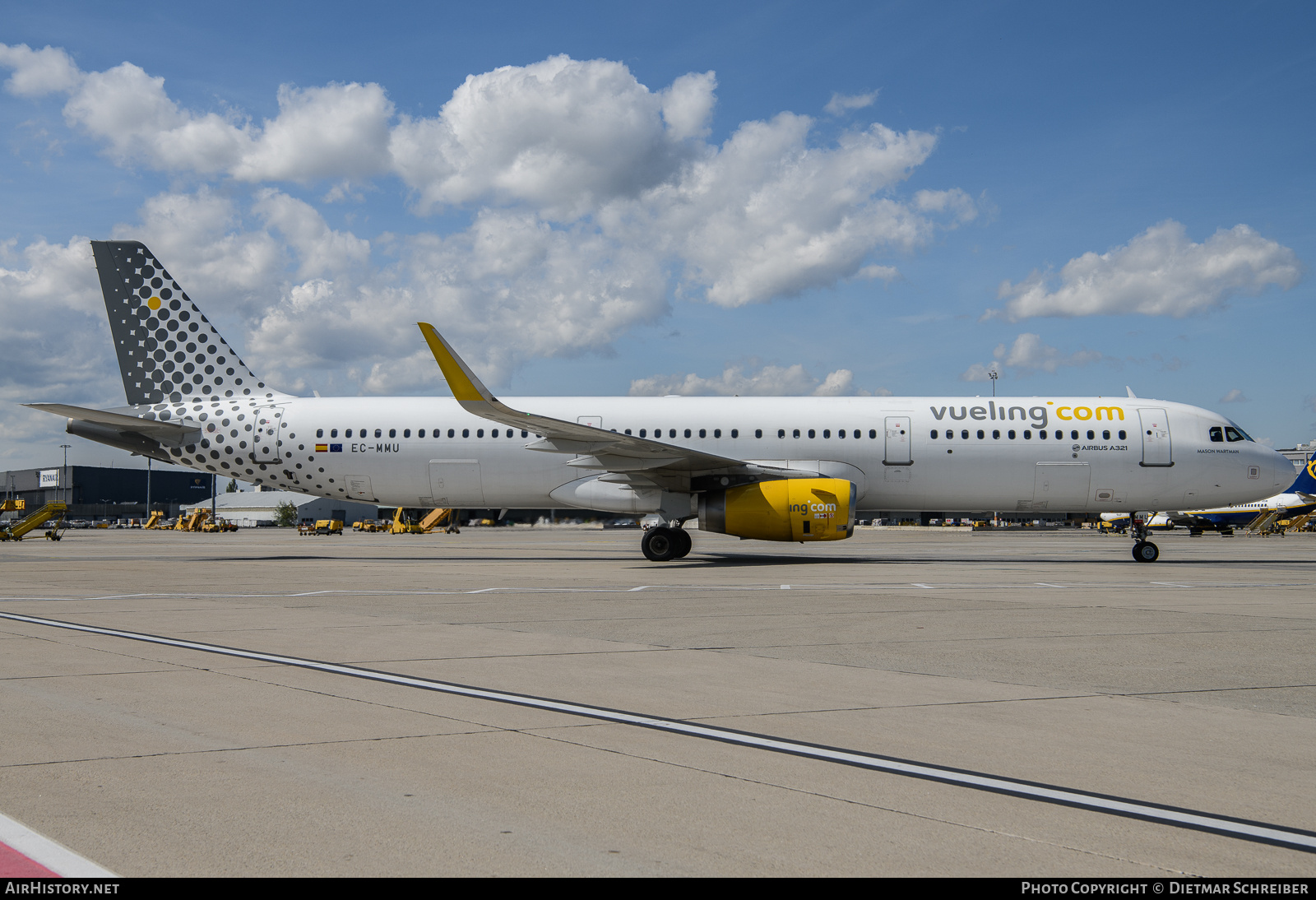 Aircraft Photo of EC-MMU | Airbus A321-231 | Vueling Airlines | AirHistory.net #681669