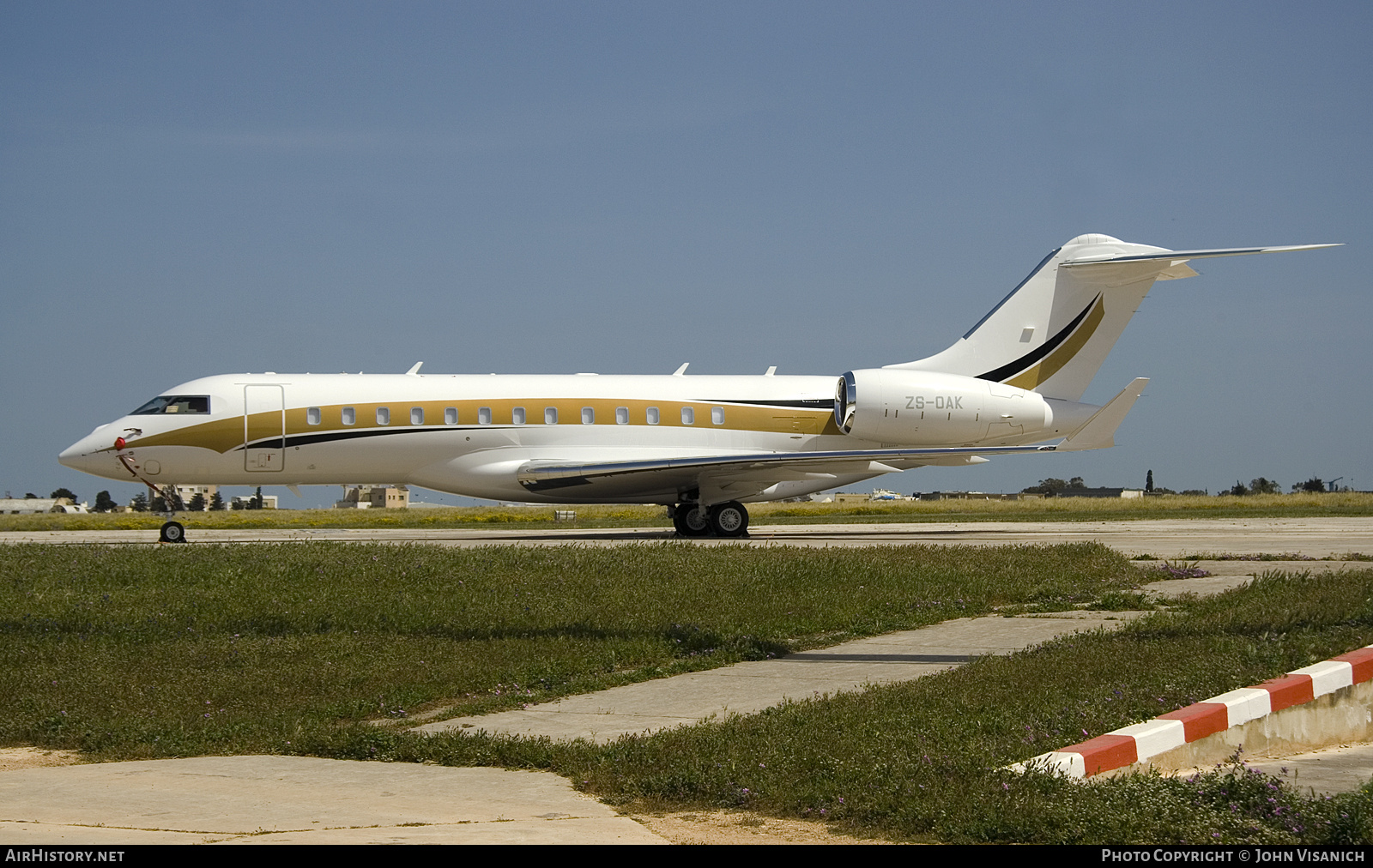 Aircraft Photo of ZS-OAK | Bombardier Global 6000 (BD-700-1A10) | AirHistory.net #681710