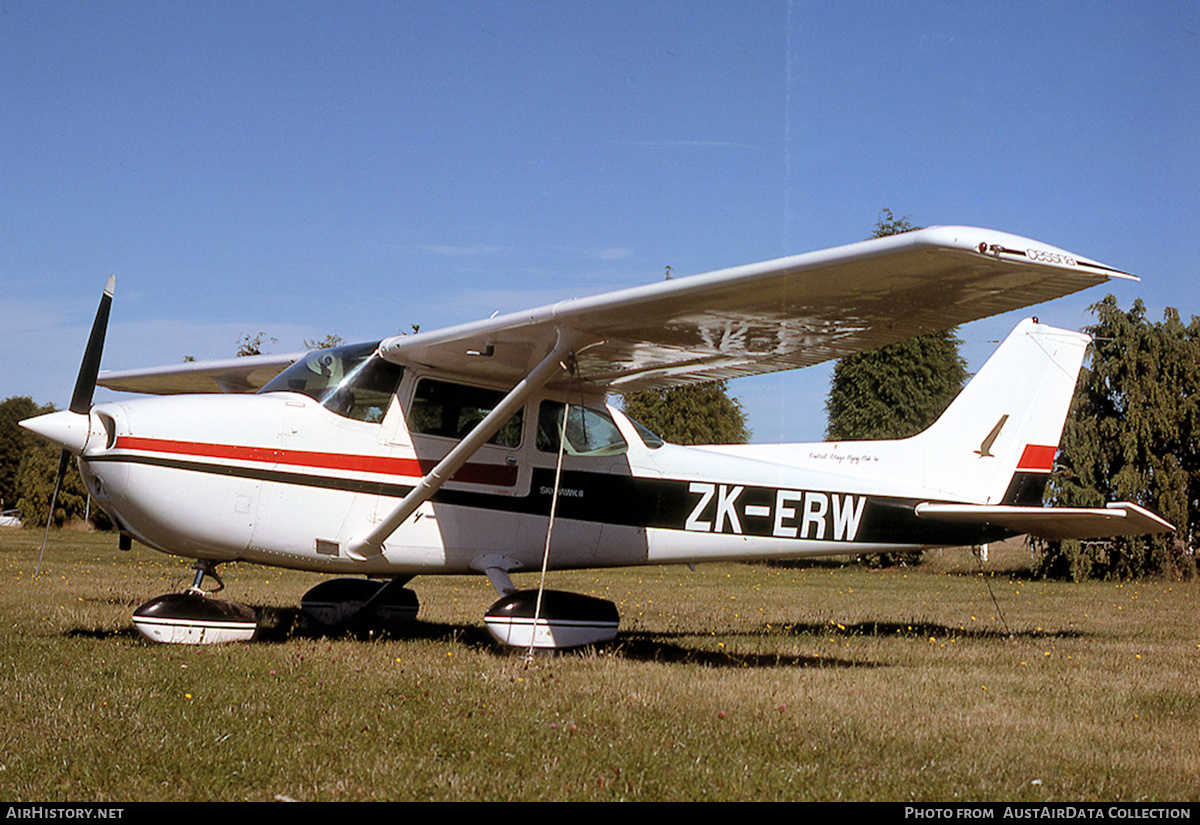 Aircraft Photo of ZK-ERW | Cessna 172N Skyhawk | Central Otago Flying Club | AirHistory.net #681726