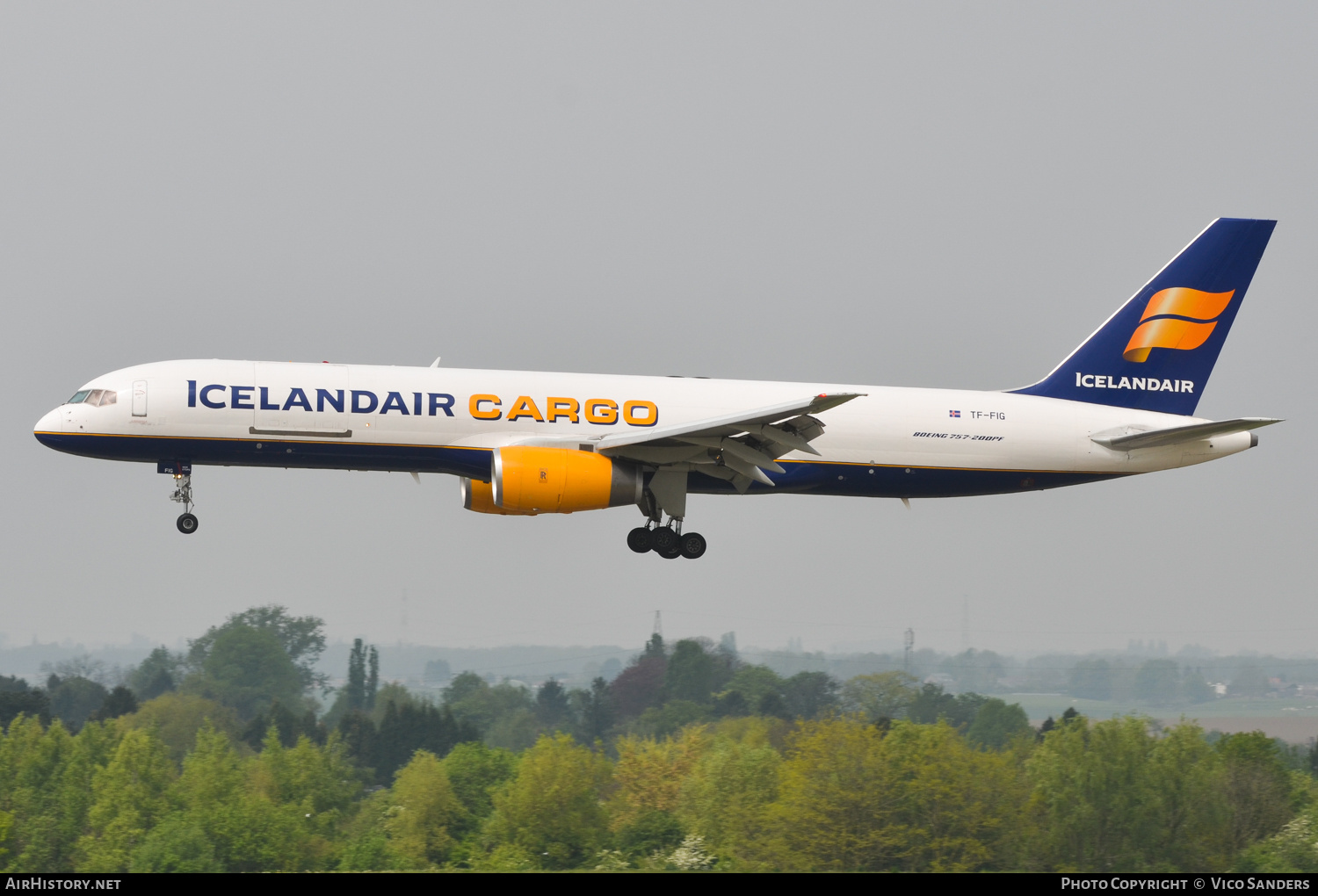 Aircraft Photo of TF-FIG | Boeing 757-23APF | Icelandair Cargo | AirHistory.net #681774