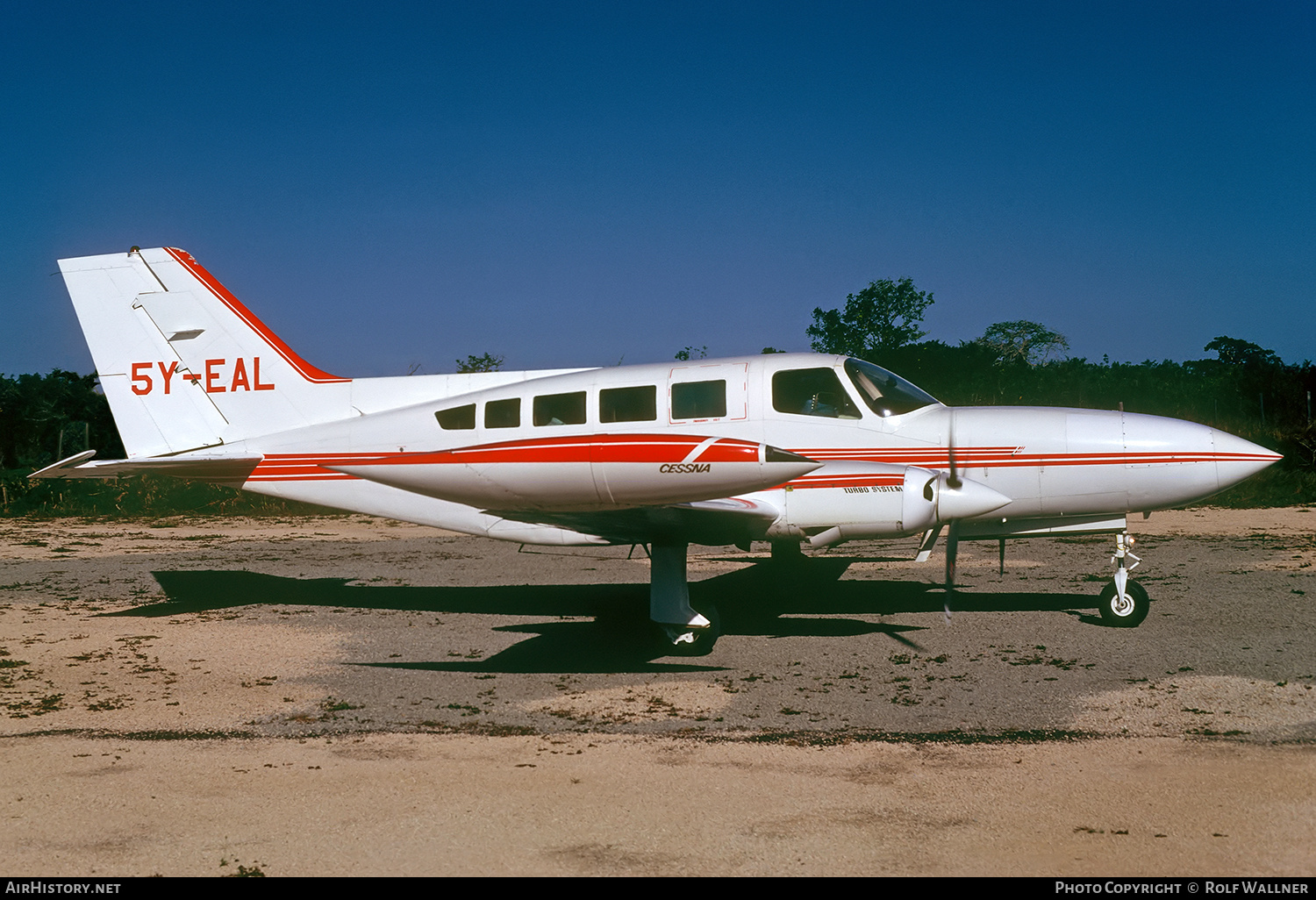 Aircraft Photo of 5Y-EAL | Cessna 402B | AirHistory.net #681793