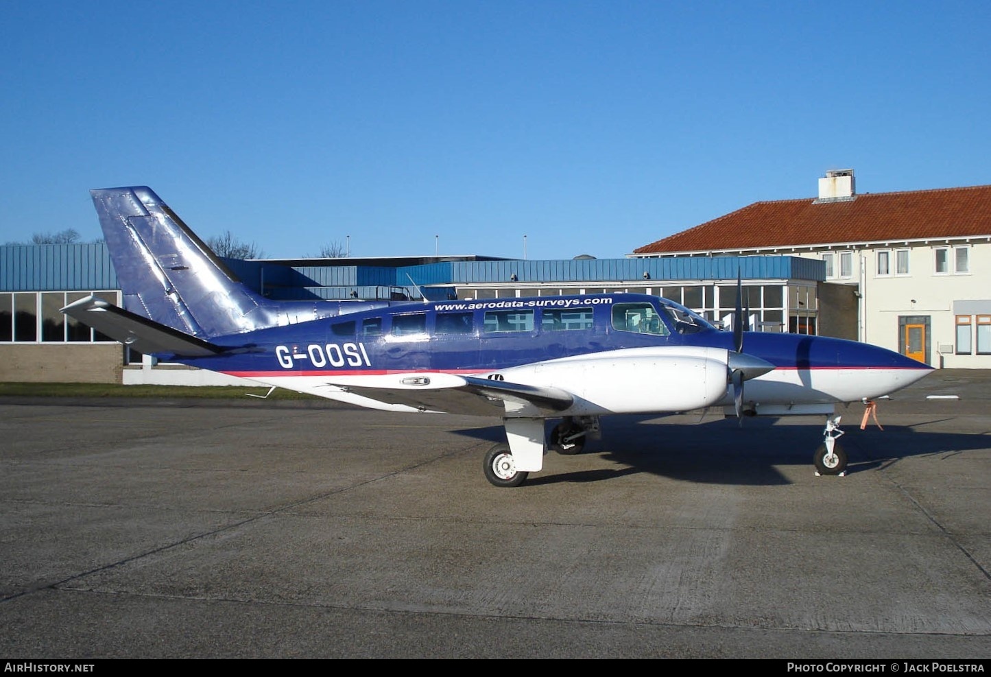 Aircraft Photo of G-OOSI | Cessna 404 Titan | Aerodata Surveys | AirHistory.net #681814