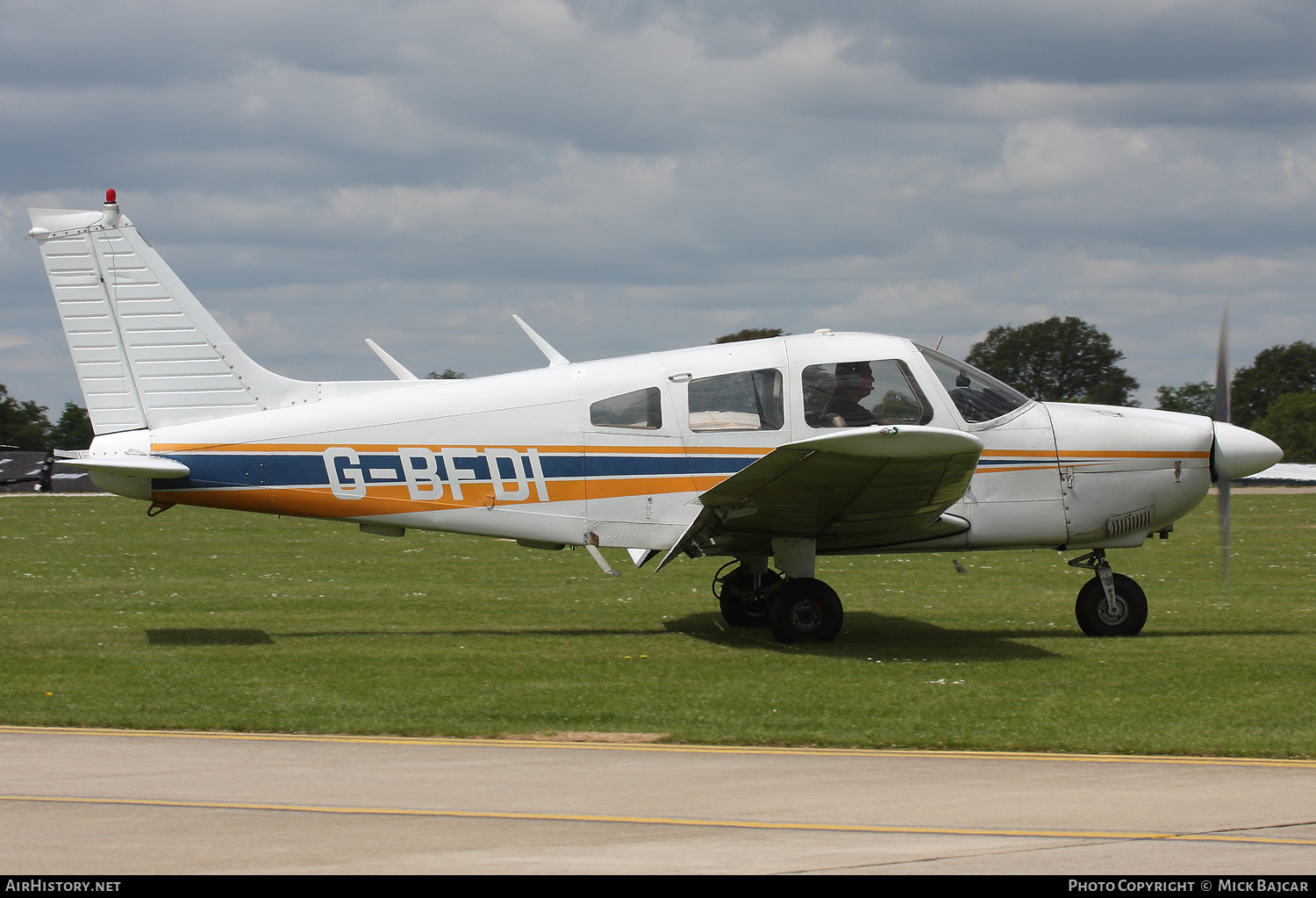 Aircraft Photo of G-BFDI | Piper PA-28-181 Cherokee Archer II | AirHistory.net #681880