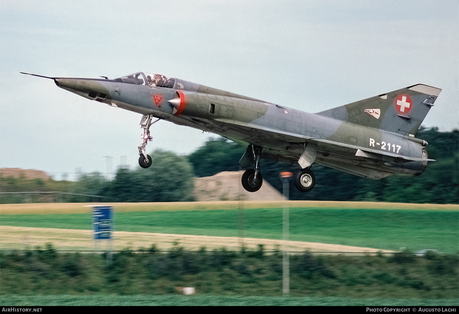 Aircraft Photo of R-2117 | Dassault Mirage IIIRS | Switzerland - Air Force | AirHistory.net #681913