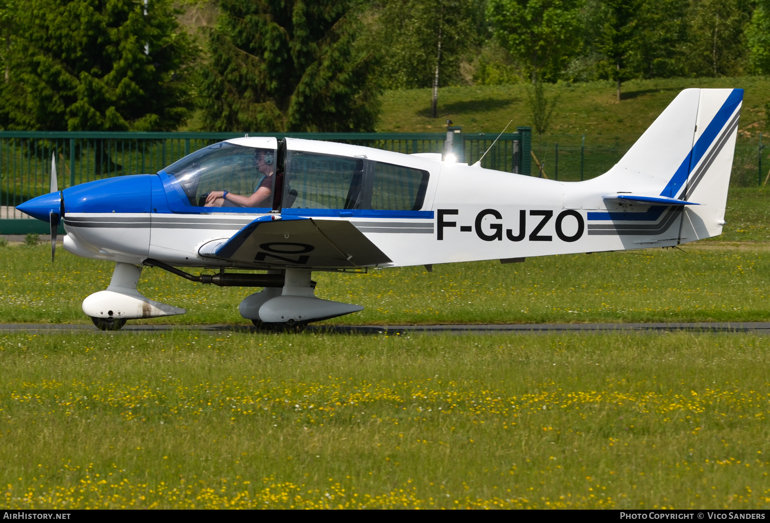 Aircraft Photo of F-GJZO | Robin DR-400-120 Dauphin 2+2 | AirHistory.net #681988