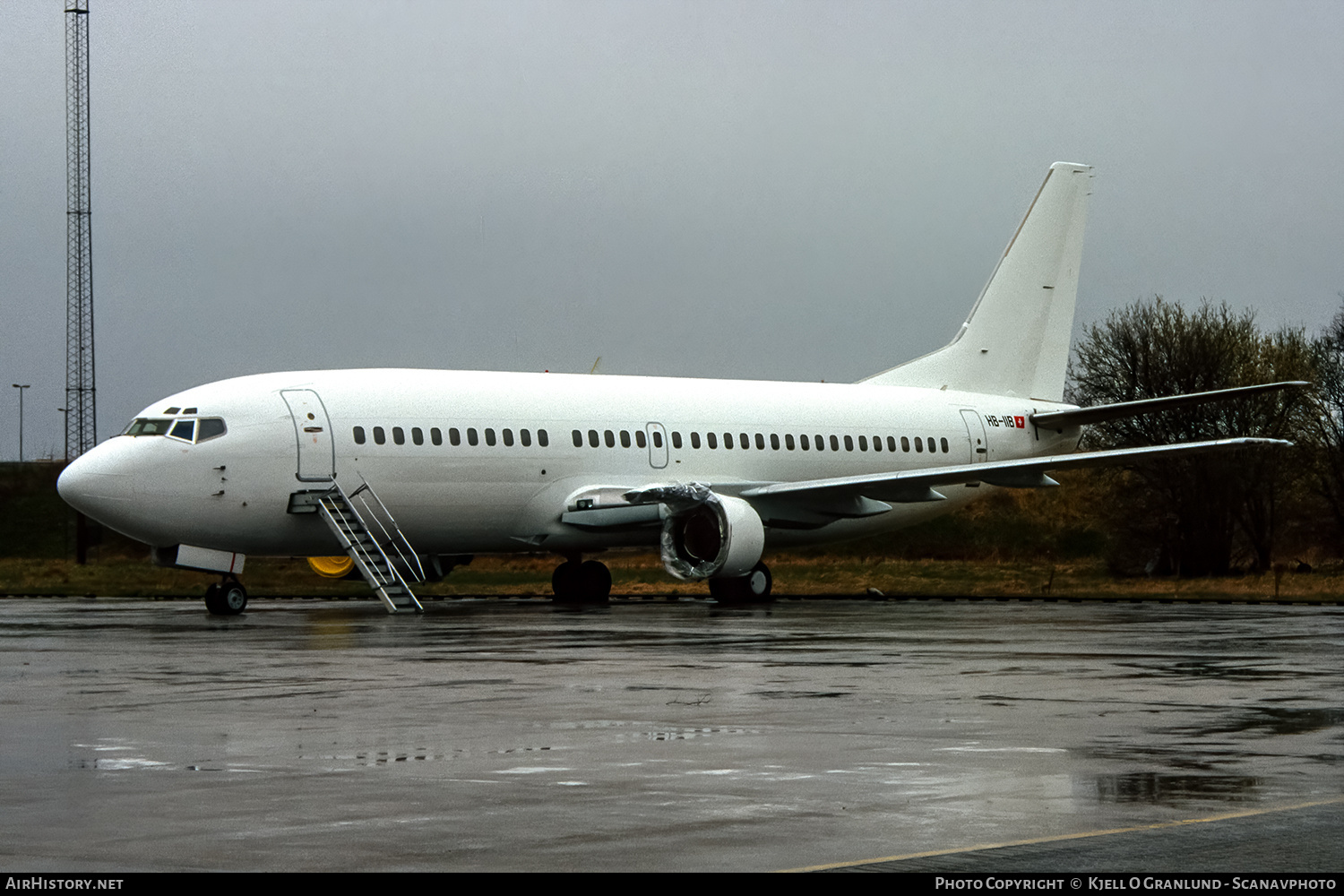 Aircraft Photo of HB-IIB | Boeing 737-3M8 | TEA Switzerland - Trans European Airways | AirHistory.net #682021