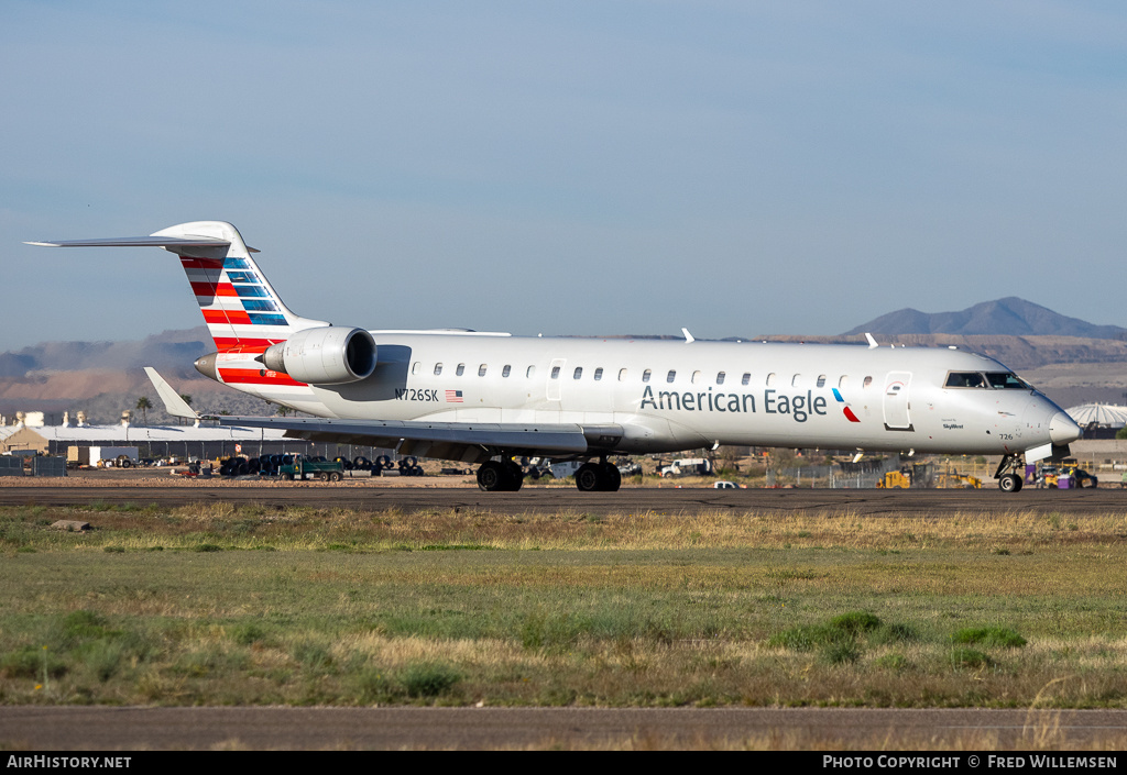 Aircraft Photo of N726SK | Bombardier CRJ-701ER (CL-600-2C10) | American Eagle | AirHistory.net #682071