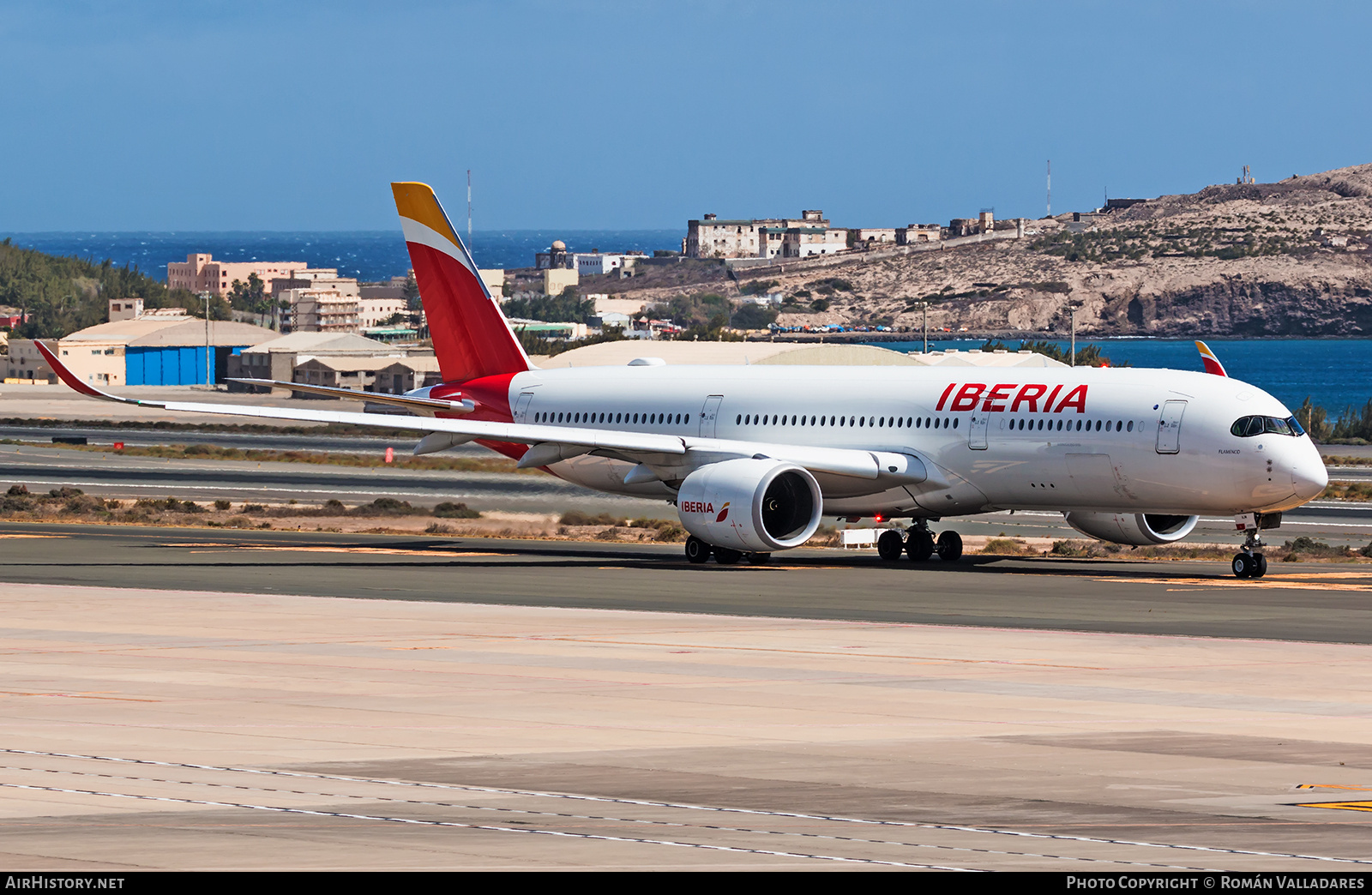 Aircraft Photo of EC-NJM | Airbus A350-941 | Iberia | AirHistory.net #682094