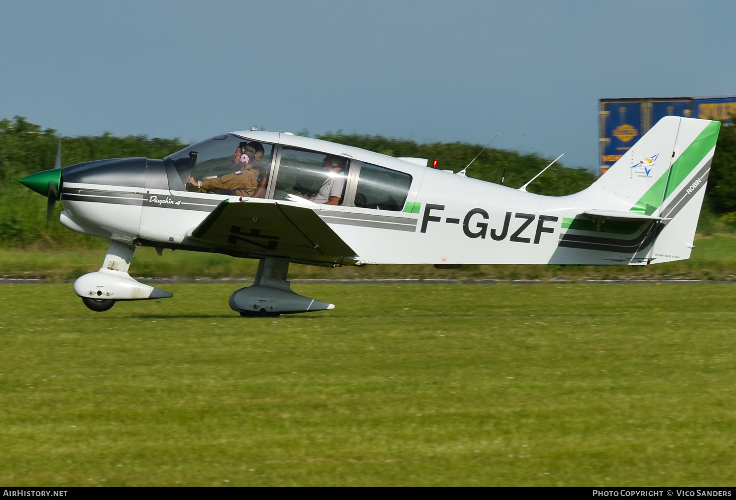 Aircraft Photo of F-GJZF | Robin DR-400-140B Dauphin 4 | AirHistory.net #682154