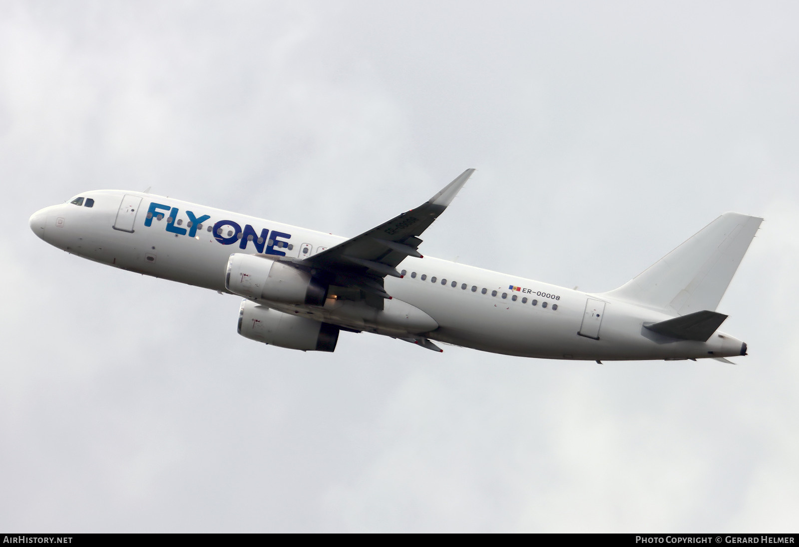 Aircraft Photo of ER-00008 | Airbus A320-233 | FlyOne | AirHistory.net #682198