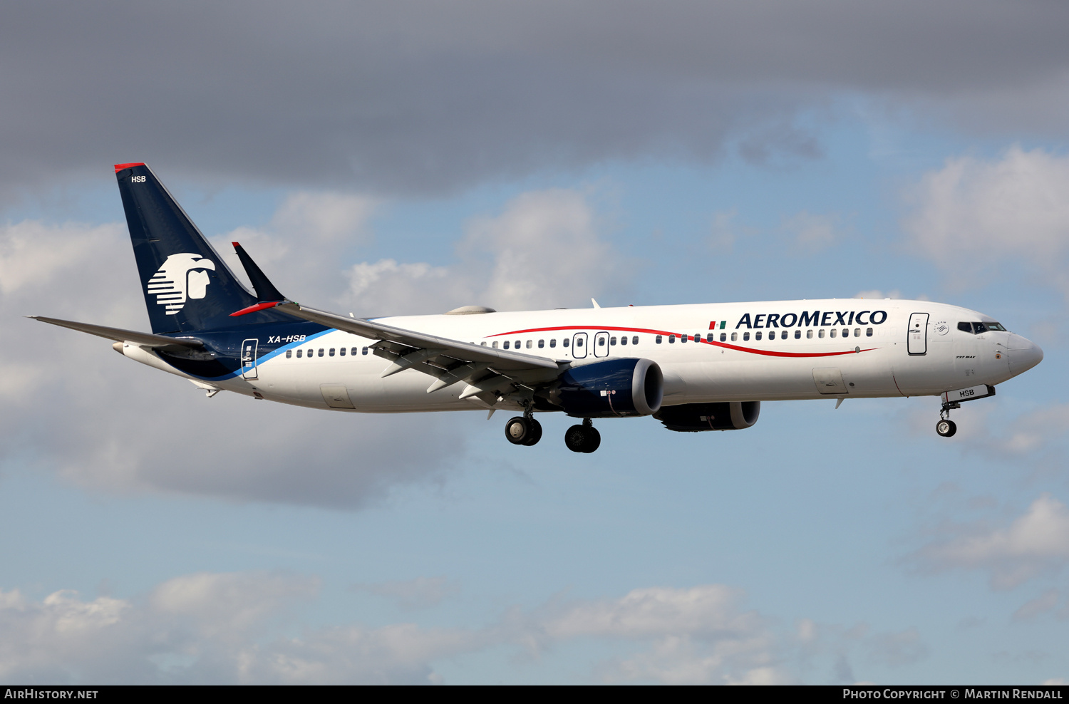 Aircraft Photo of XA-HSB | Boeing 737-9 Max 9 | AeroMéxico | AirHistory.net #682213