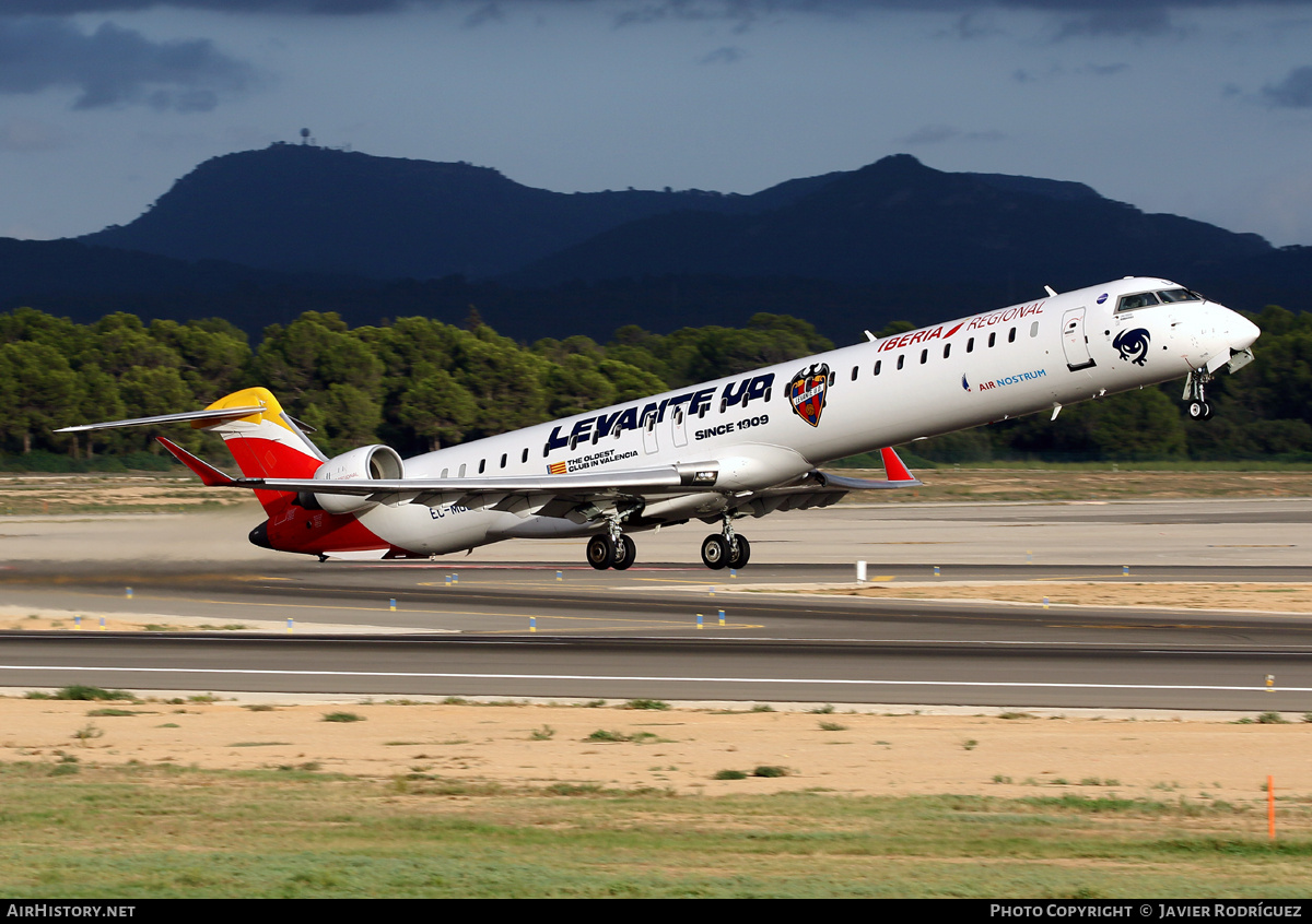 Aircraft Photo of EC-MUG | Bombardier CRJ-1000 (CL-600-2E25) | Iberia Regional | AirHistory.net #682239