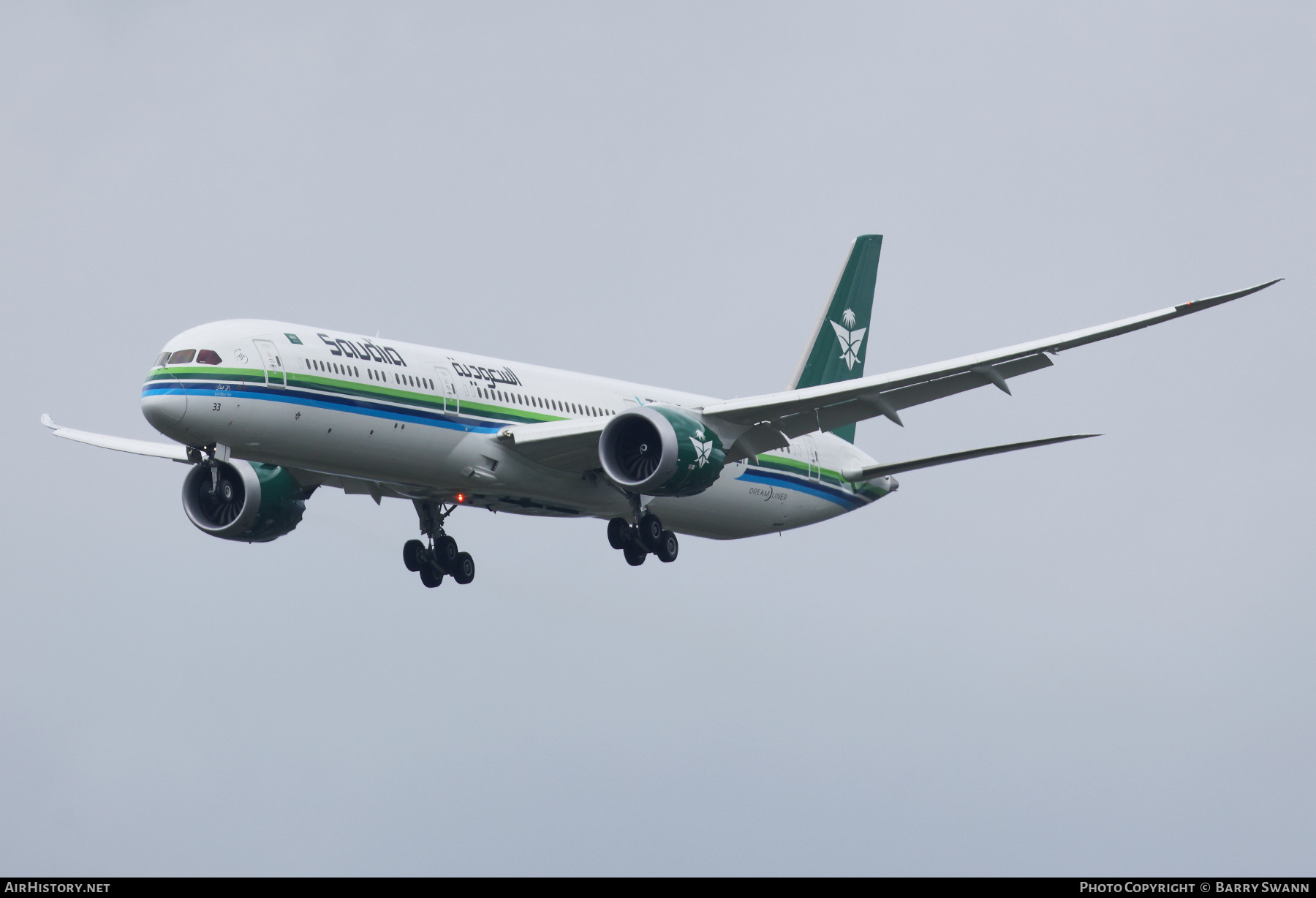 Aircraft Photo of HZ-AR33 | Boeing 787-10 Dreamliner | Saudia - Saudi Arabian Airlines | AirHistory.net #682371