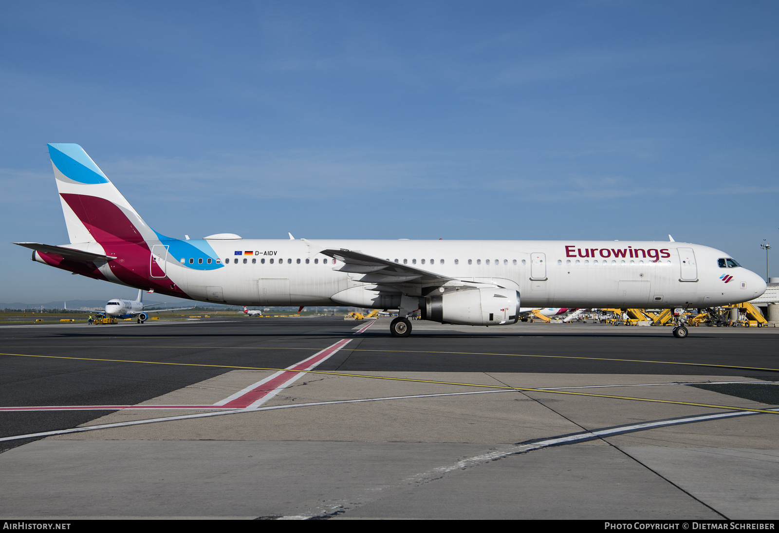 Aircraft Photo of D-AIDV | Airbus A321-231 | Eurowings | AirHistory.net #682452