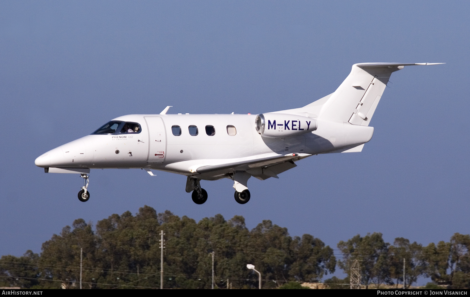 Aircraft Photo of M-KELY | Embraer EMB-500 Phenom 100 | AirHistory.net #682479