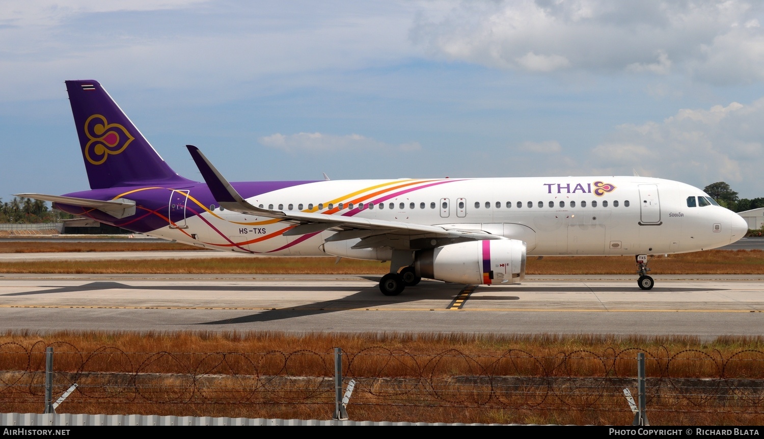 Aircraft Photo of HS-TXS | Airbus A320-232 | Thai Airways International | AirHistory.net #682480