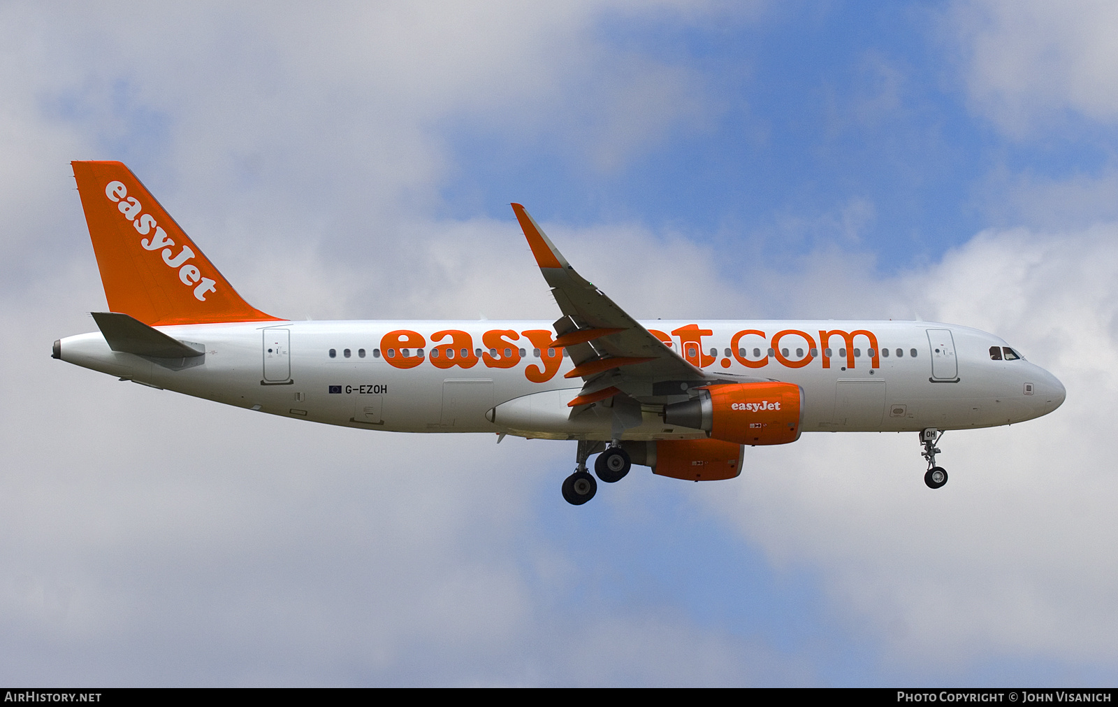 Aircraft Photo of G-EZOH | Airbus A320-214 | EasyJet | AirHistory.net #682508