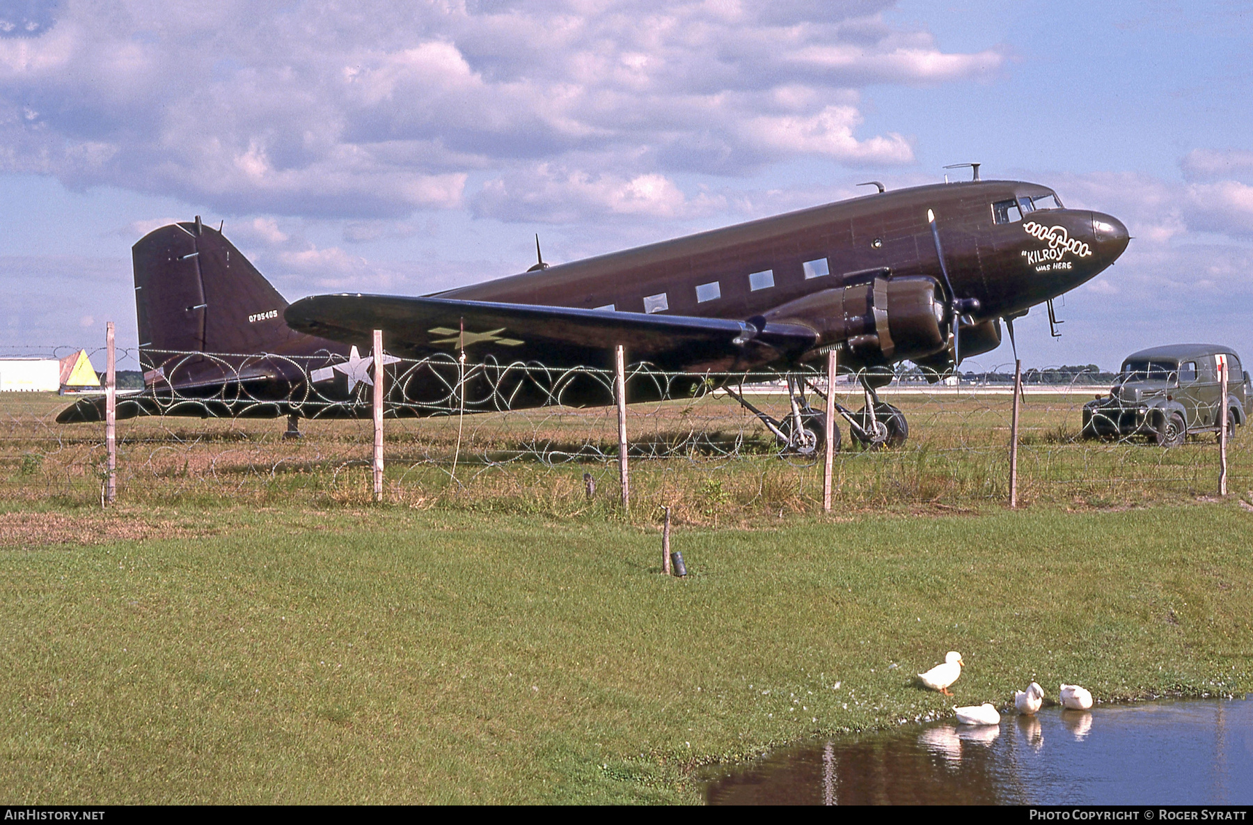 Aircraft Photo of N18111 / 0795405 | Douglas DC-3A-197 | USA - Air Force | AirHistory.net #682572