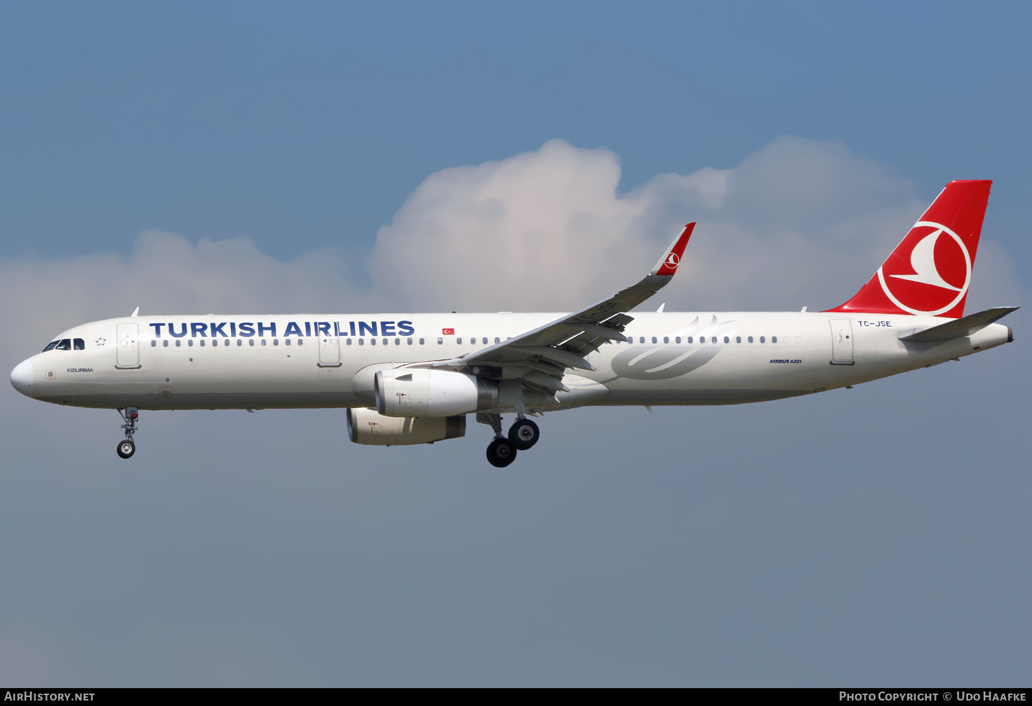 Aircraft Photo of TC-JSE | Airbus A321-231 | Turkish Airlines | AirHistory.net #682585