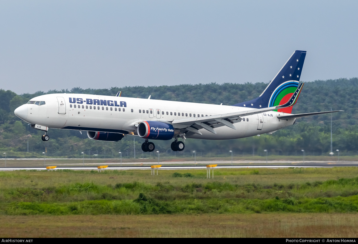 Aircraft Photo of S2-AJG | Boeing 737-8AL | US - Bangla Airlines | AirHistory.net #682603