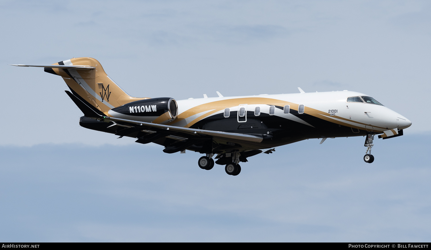 Aircraft Photo of N110MW | Bombardier Challenger 350 (BD-100-1A10) | AirHistory.net #682623
